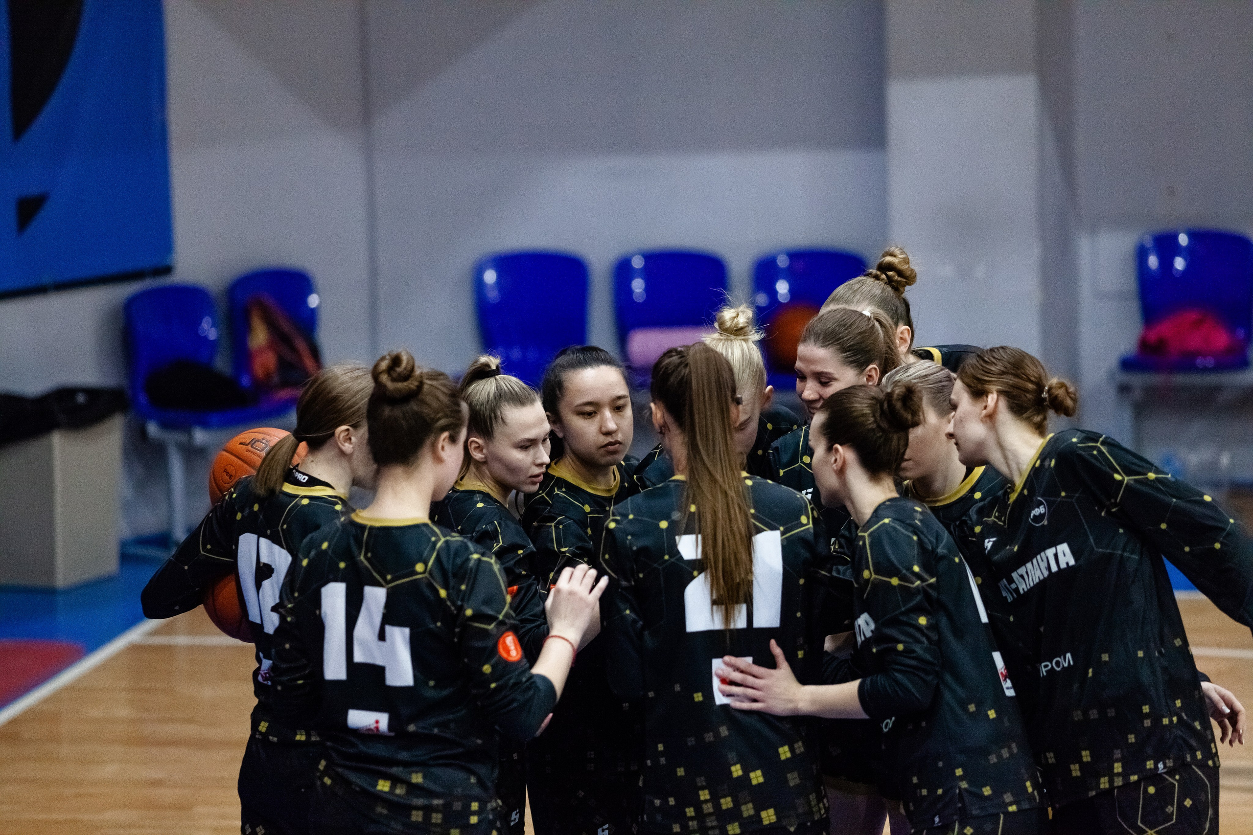 Спартак — ЧГУ-Атланта. Фотография