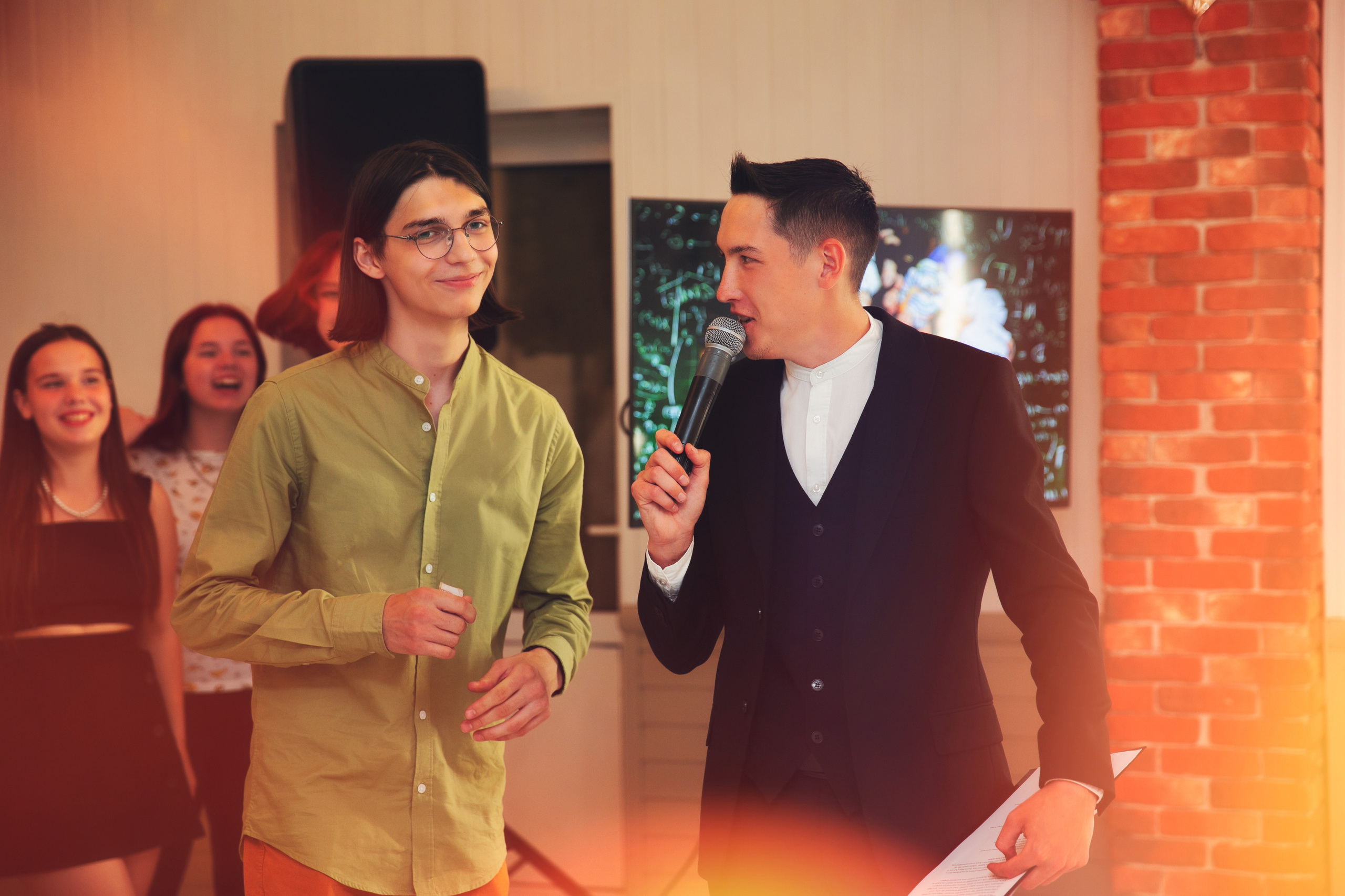 Выпускной школа № 90. Свадебный и репортажный фотограф в Ярославле Евгений Шовдин