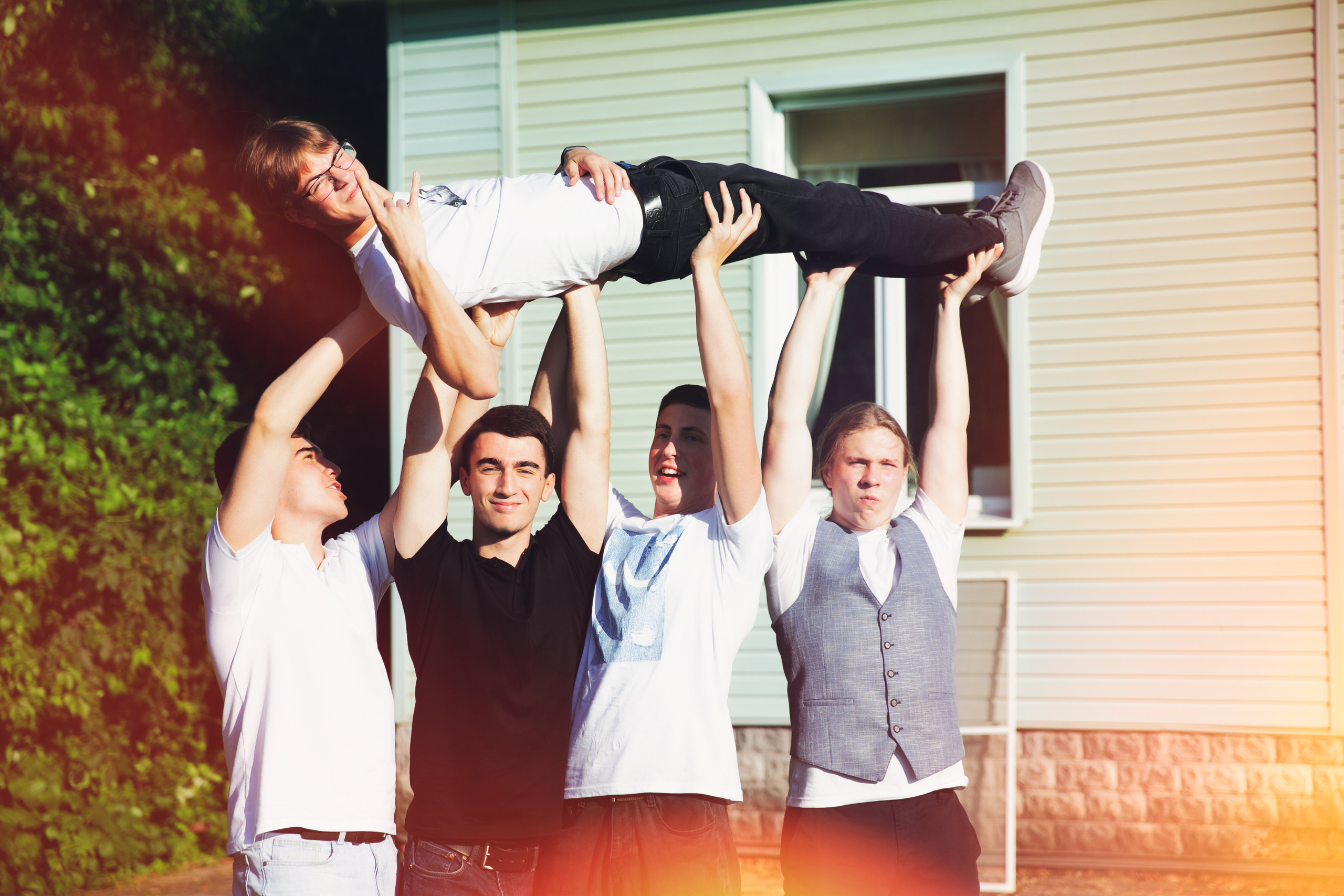 Выпускной школа № 90. Свадебный и репортажный фотограф в Ярославле Евгений Шовдин