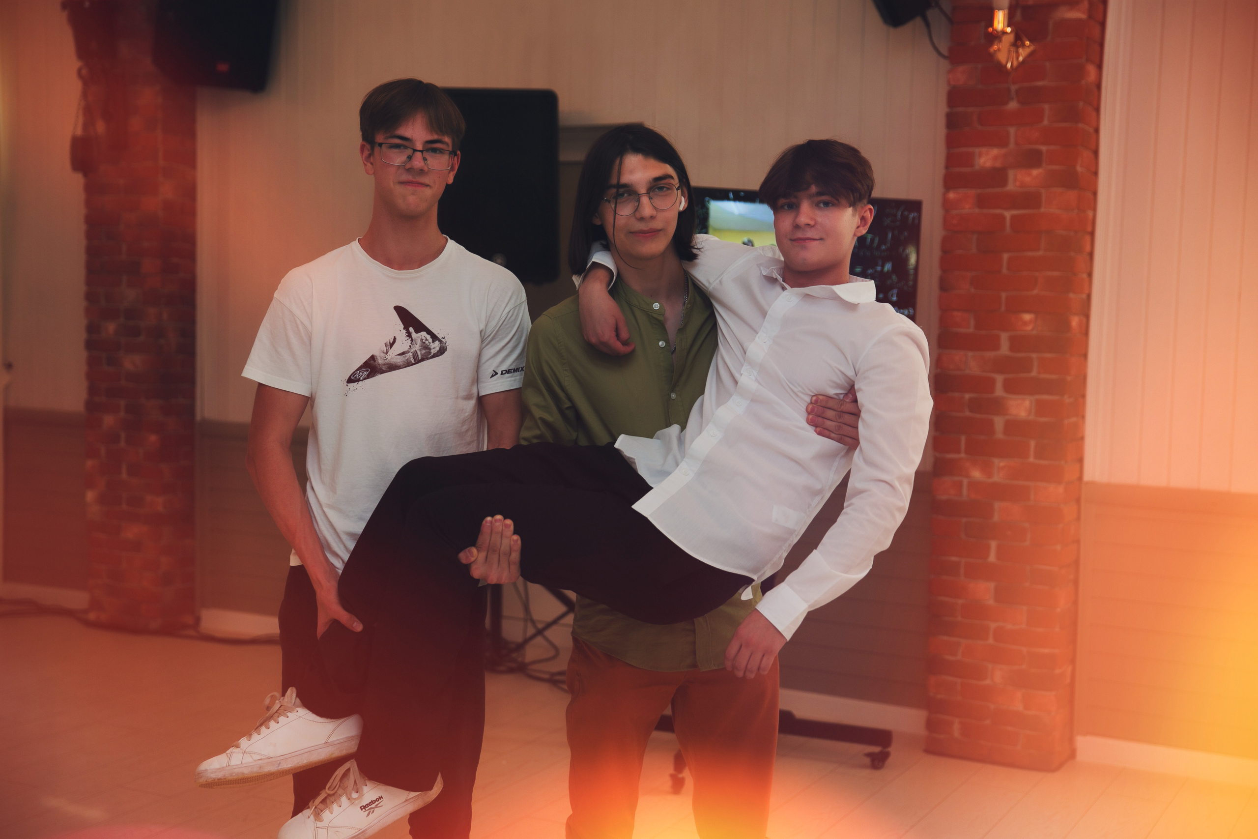 Выпускной школа № 90. Свадебный и репортажный фотограф в Ярославле Евгений Шовдин