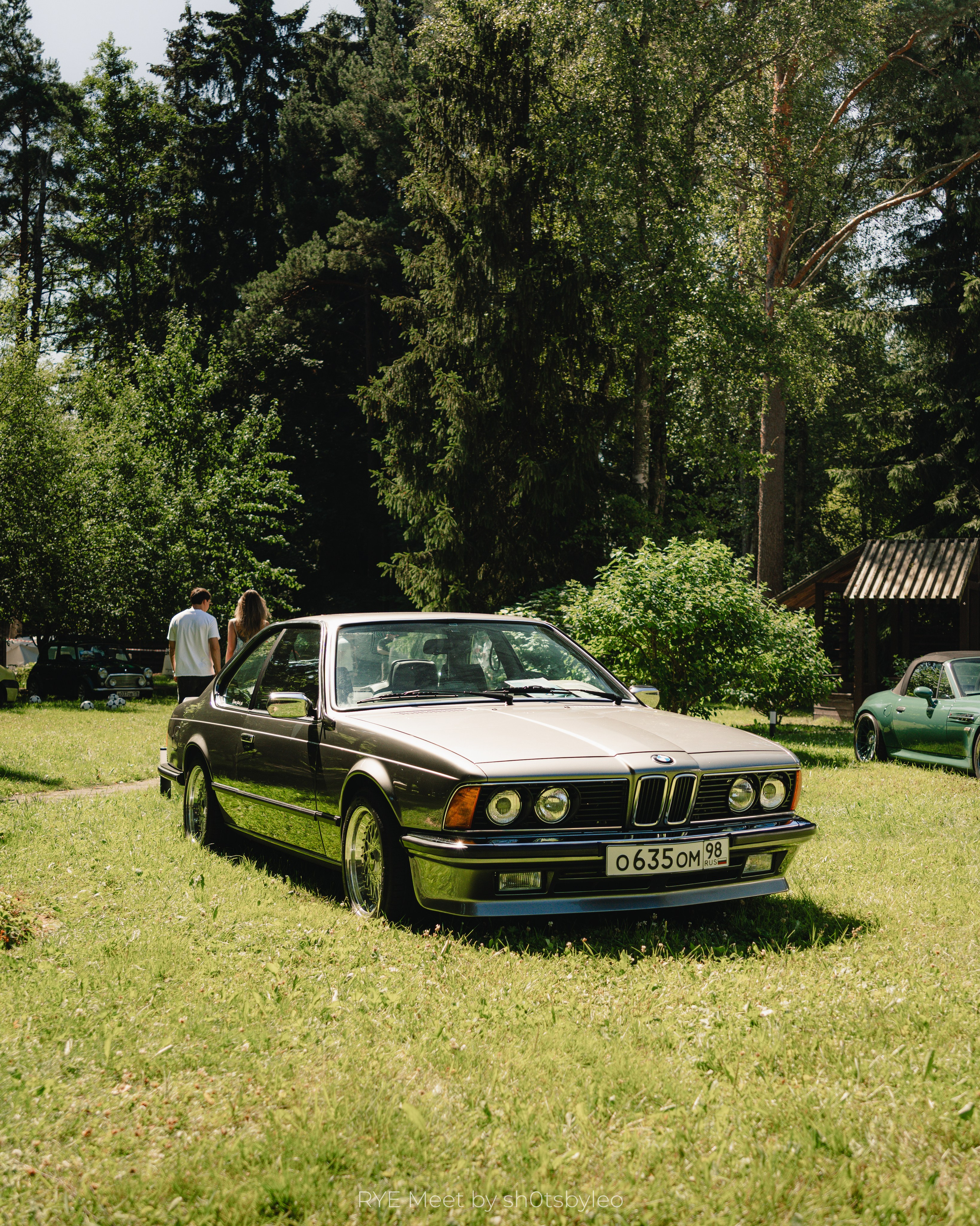 Масштабный летний фестиваль RYE Meet — встреча клуба любителей автомобилей старше 25-лет. Автомобильный фотограф Антон Цырулев