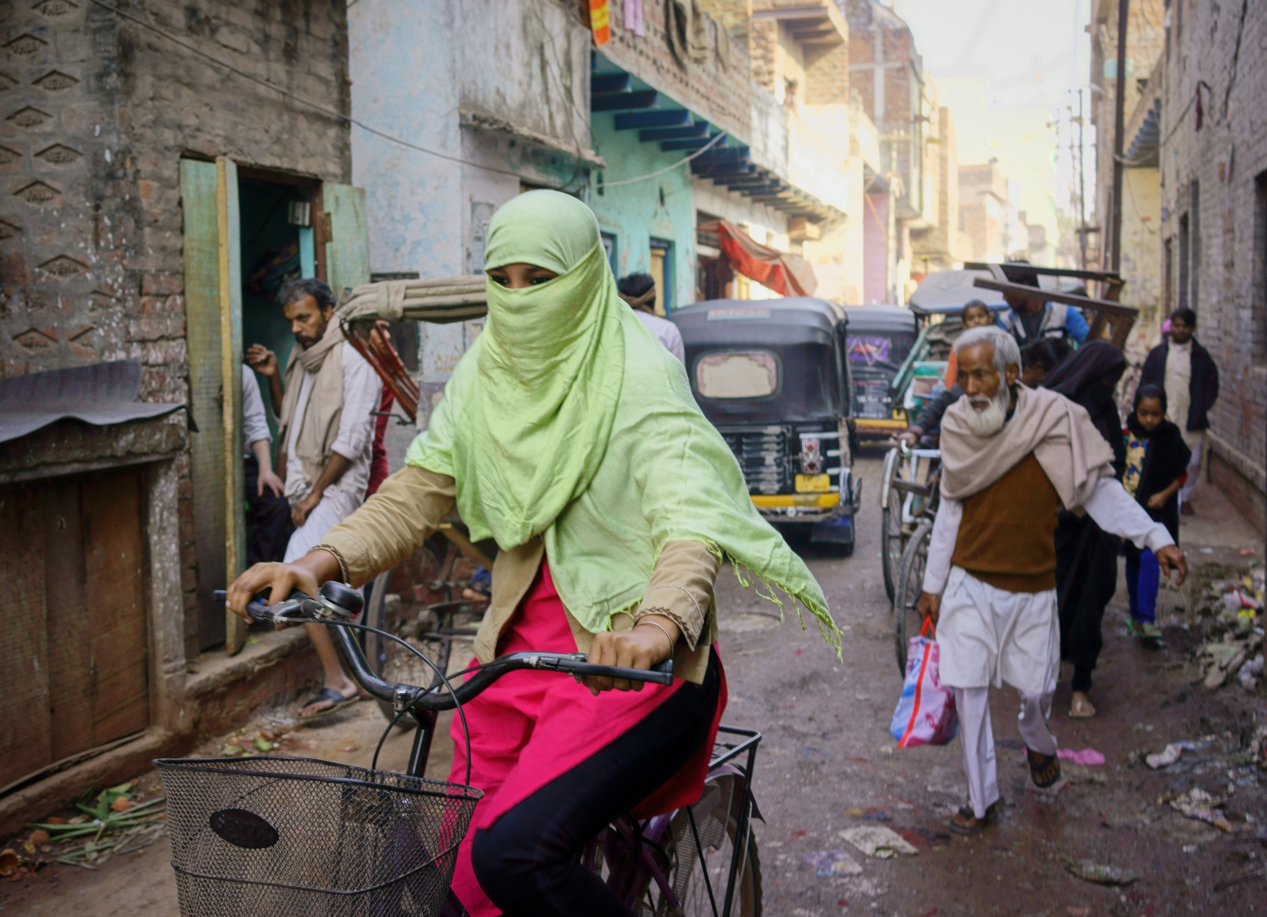 India. Cities and faces. Portrait and reportage photographer Rezeda Iuzmeeva