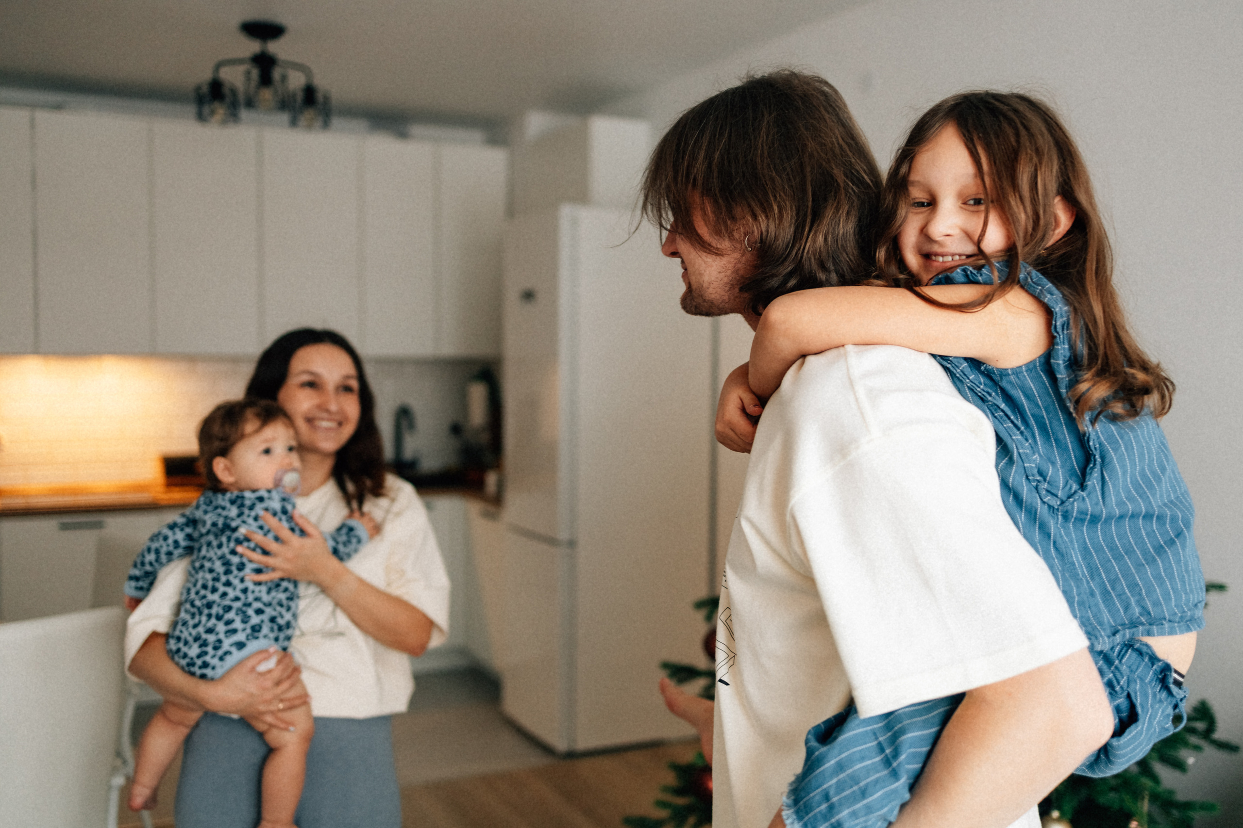 Настя и Семья. Ангелина Богданова, междисциплинарная художница