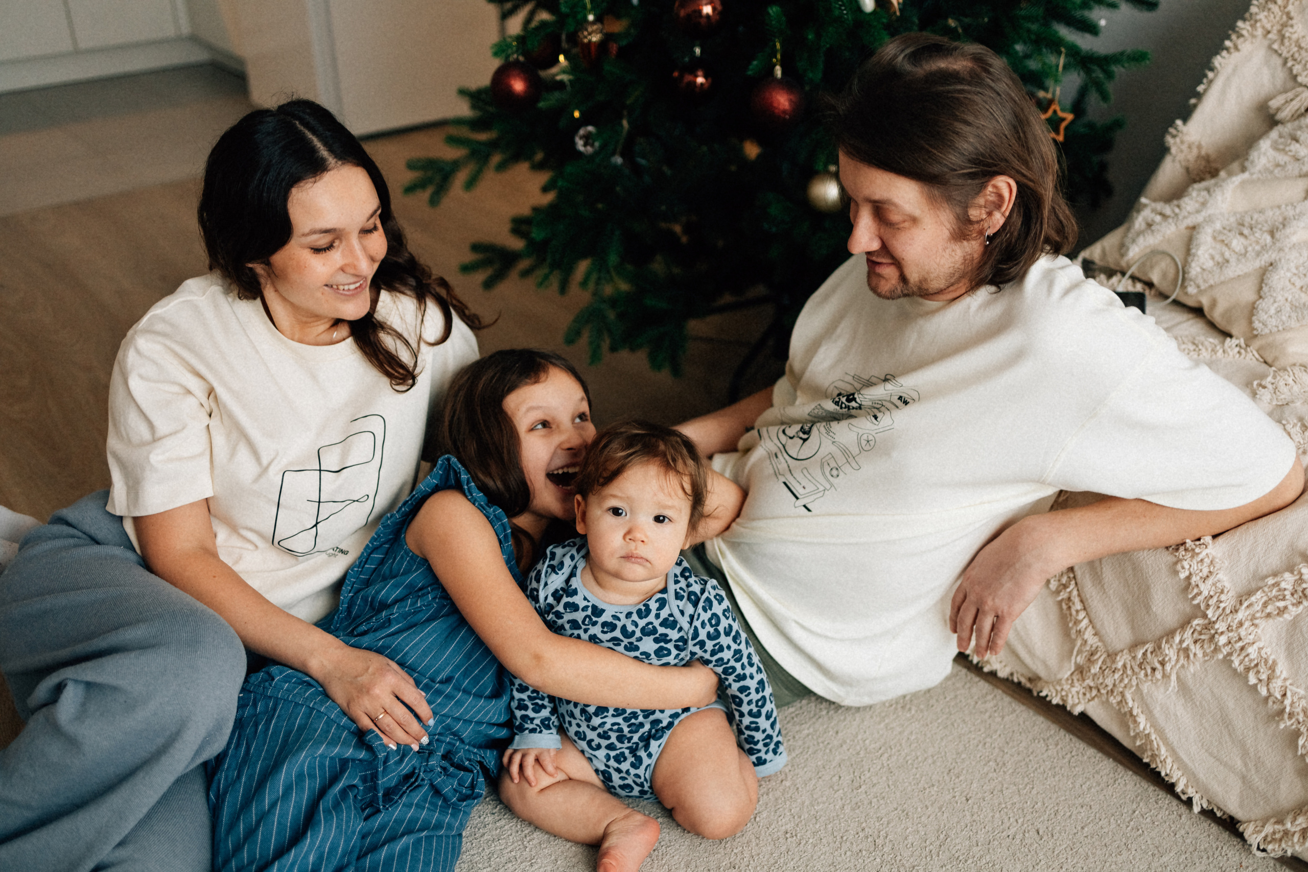 Настя и Семья. Ангелина Богданова, междисциплинарная художница