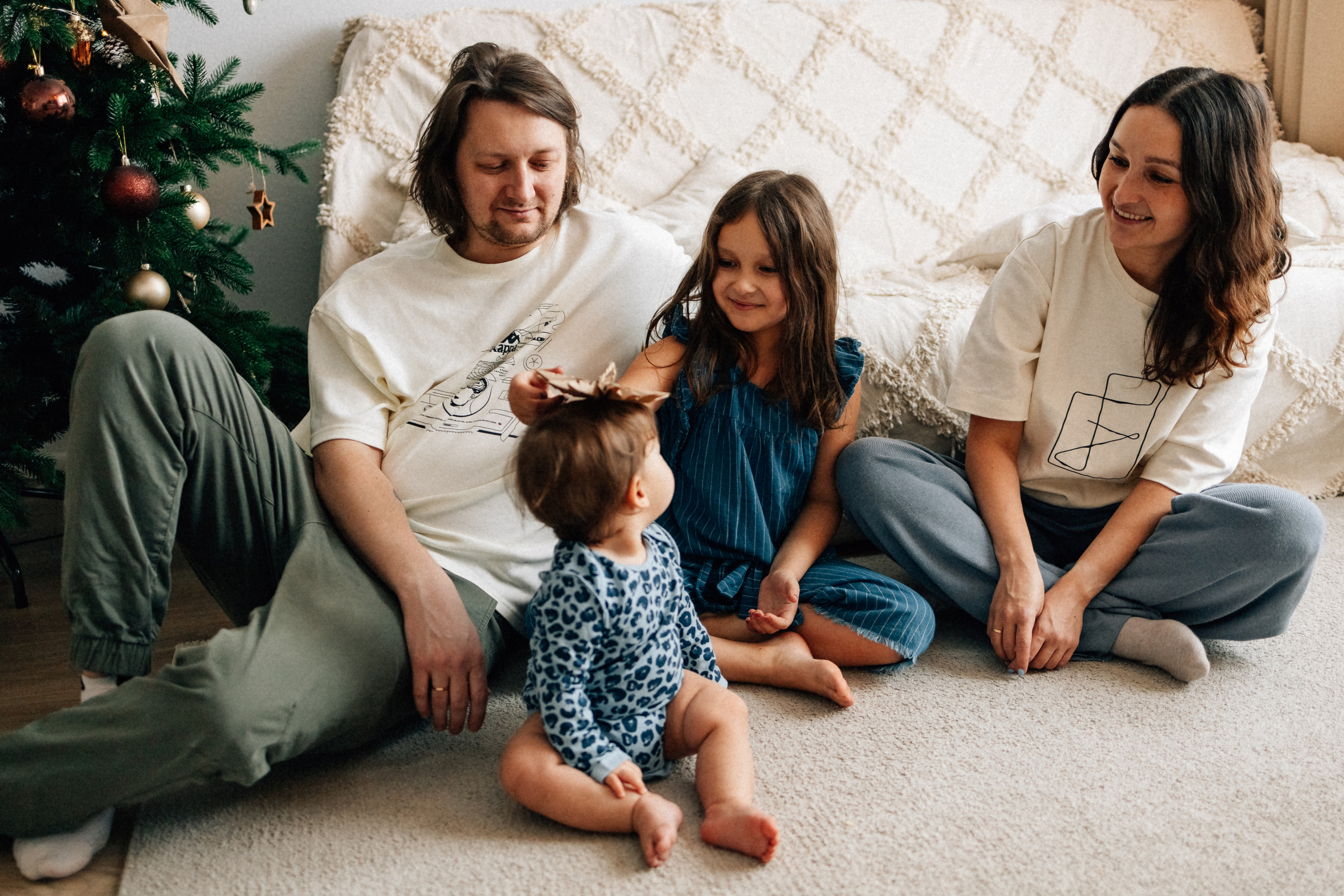 Настя и Семья. Ангелина Богданова, междисциплинарная художница