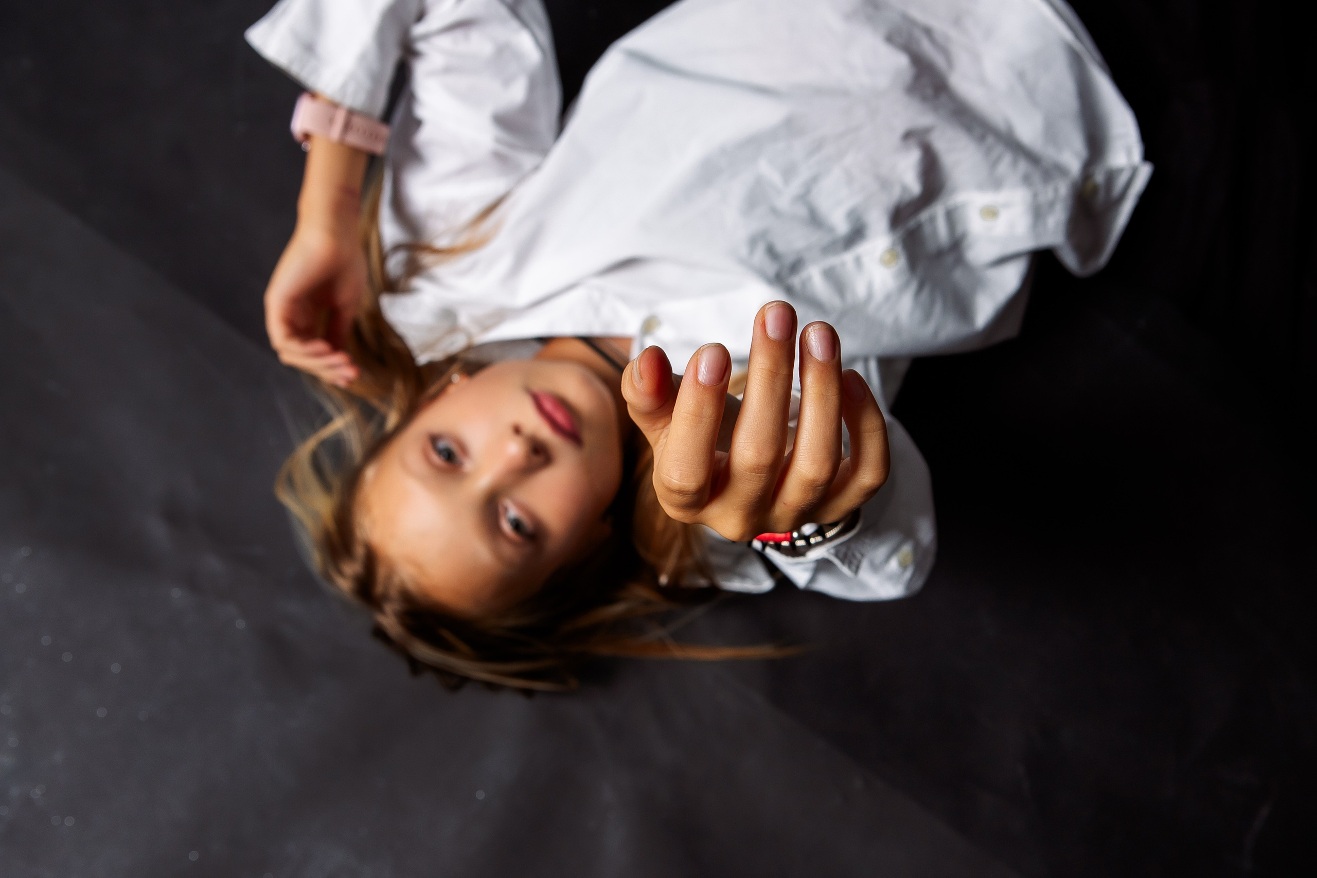 Подружки. Семейный детский фотограф. Фотосессия в Минске