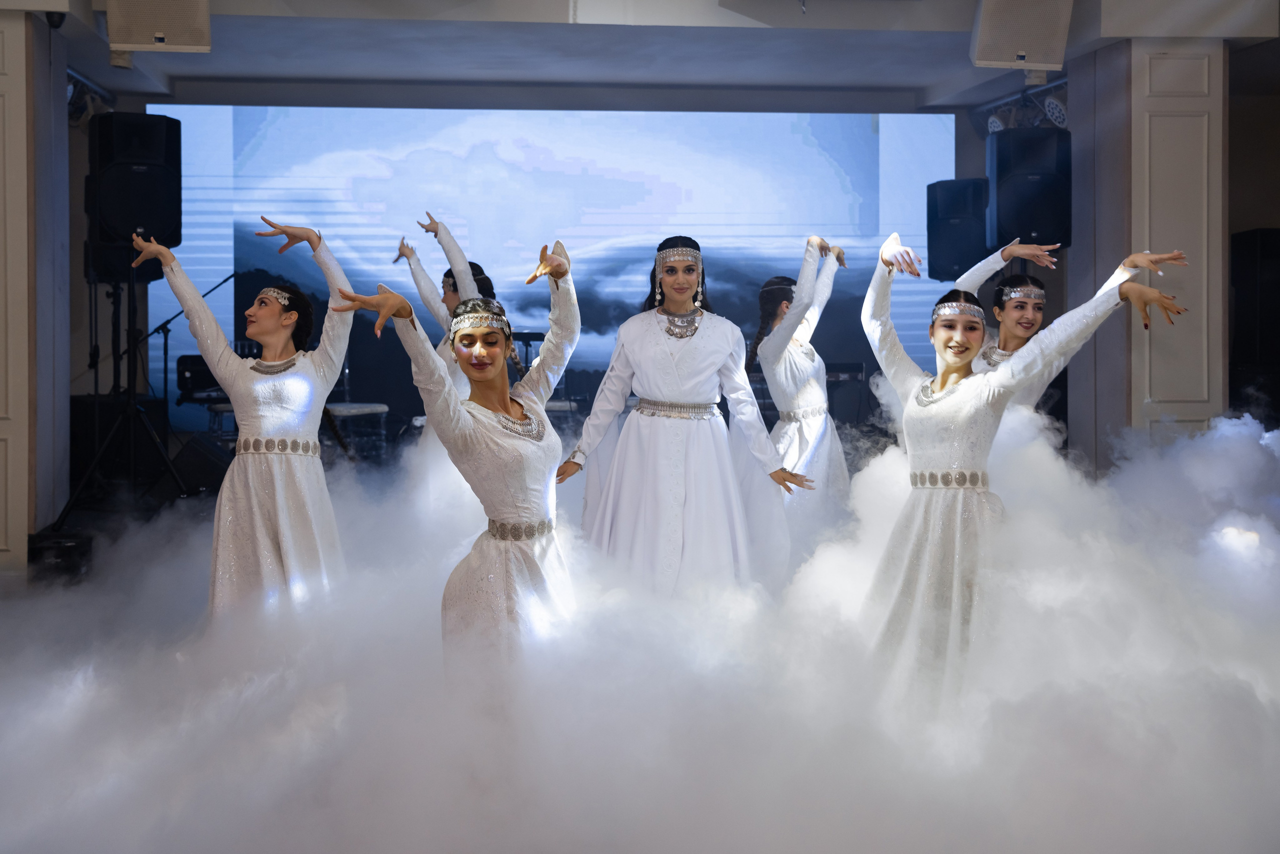 Артур и Милена. Свадебный фотограф Красноярск Вязьминова Мария