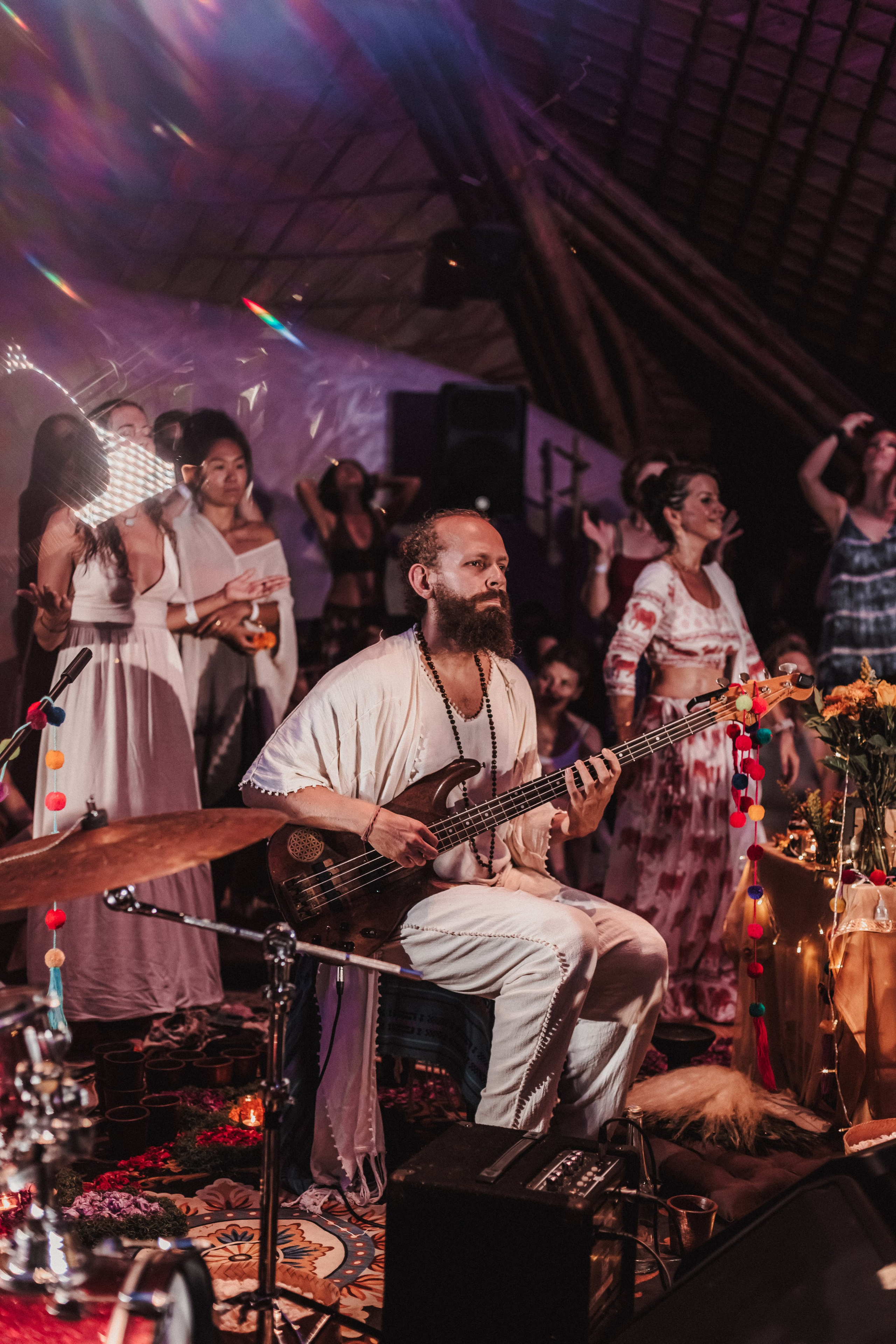 Hanuman Project kirtan at Alchemy march. Mariam Bagdasaryan