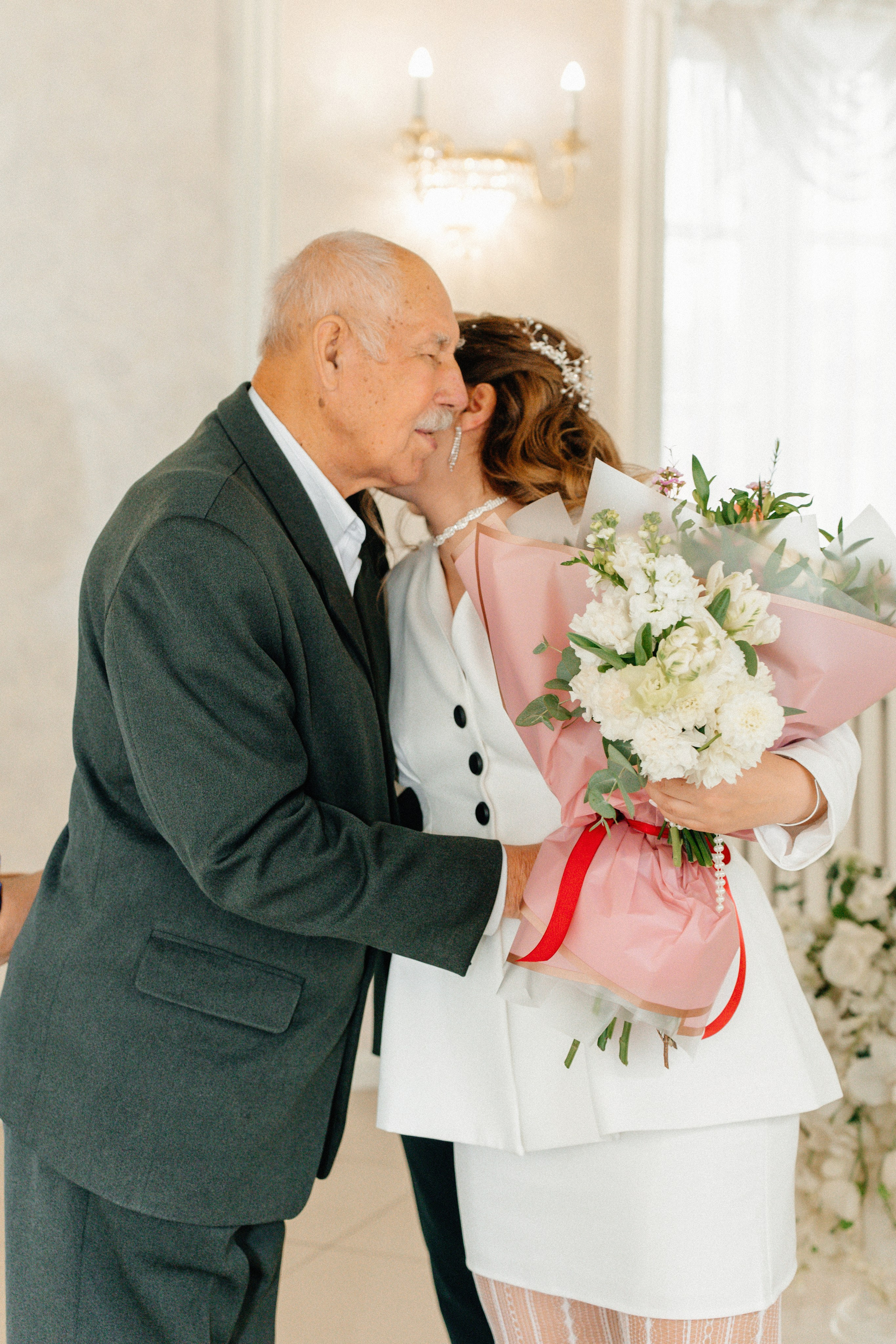 ЗАГС Центрального района. Ваш семейный фотограф в Минске — Вика Трегубова
