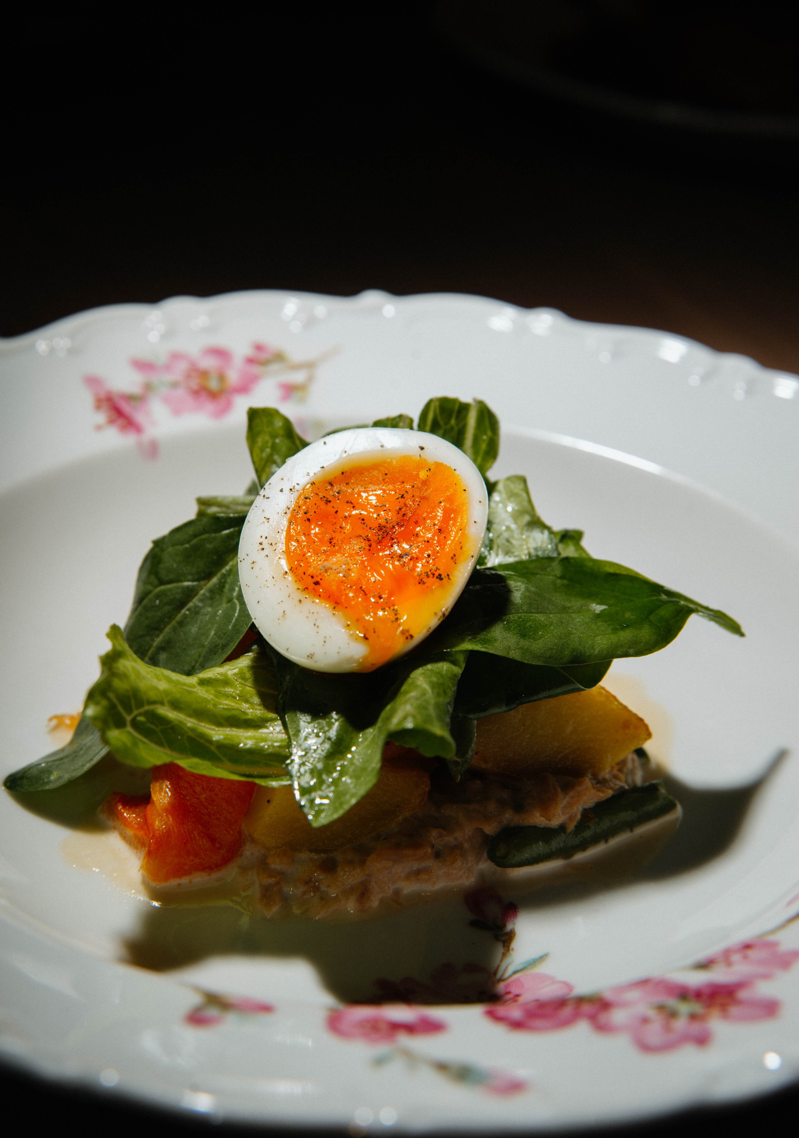 Контентная фотосессия для ресторана La Volte. Ксения Glossa. Портретный и репортажный фотограф в Самаре