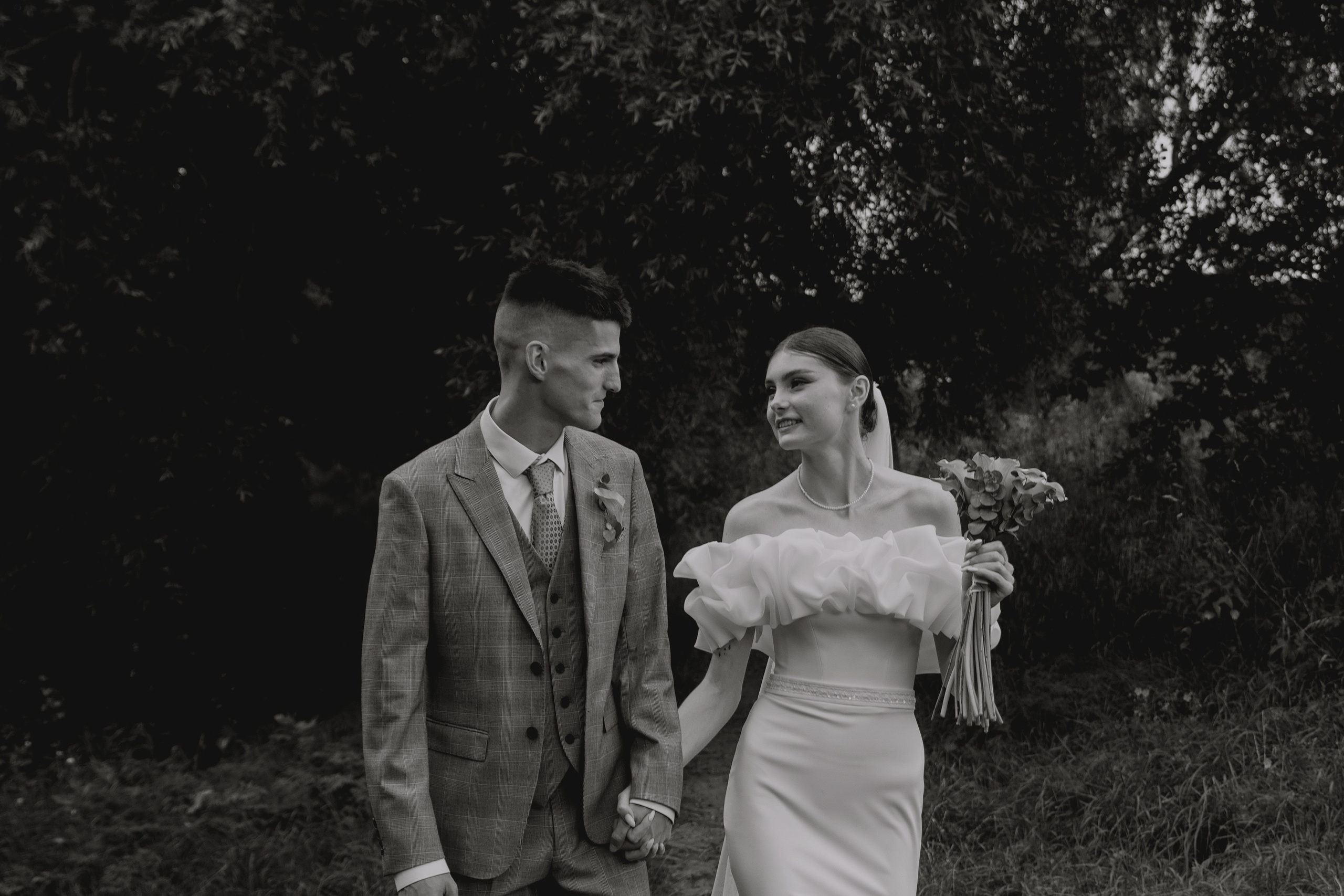 Георгий и Дарья. Свадебный и индивидуальный фотограф в Суворове Клюева Мария