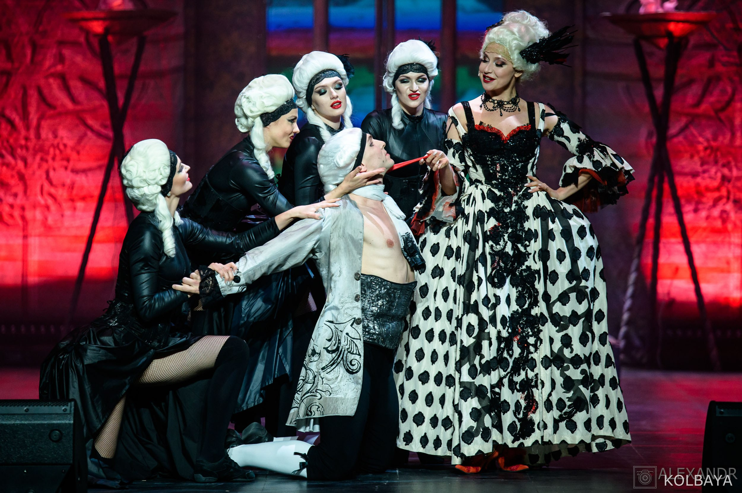 Опасные связи. Концертный и театральный репортажный фотограф в Москве Александр Колбая