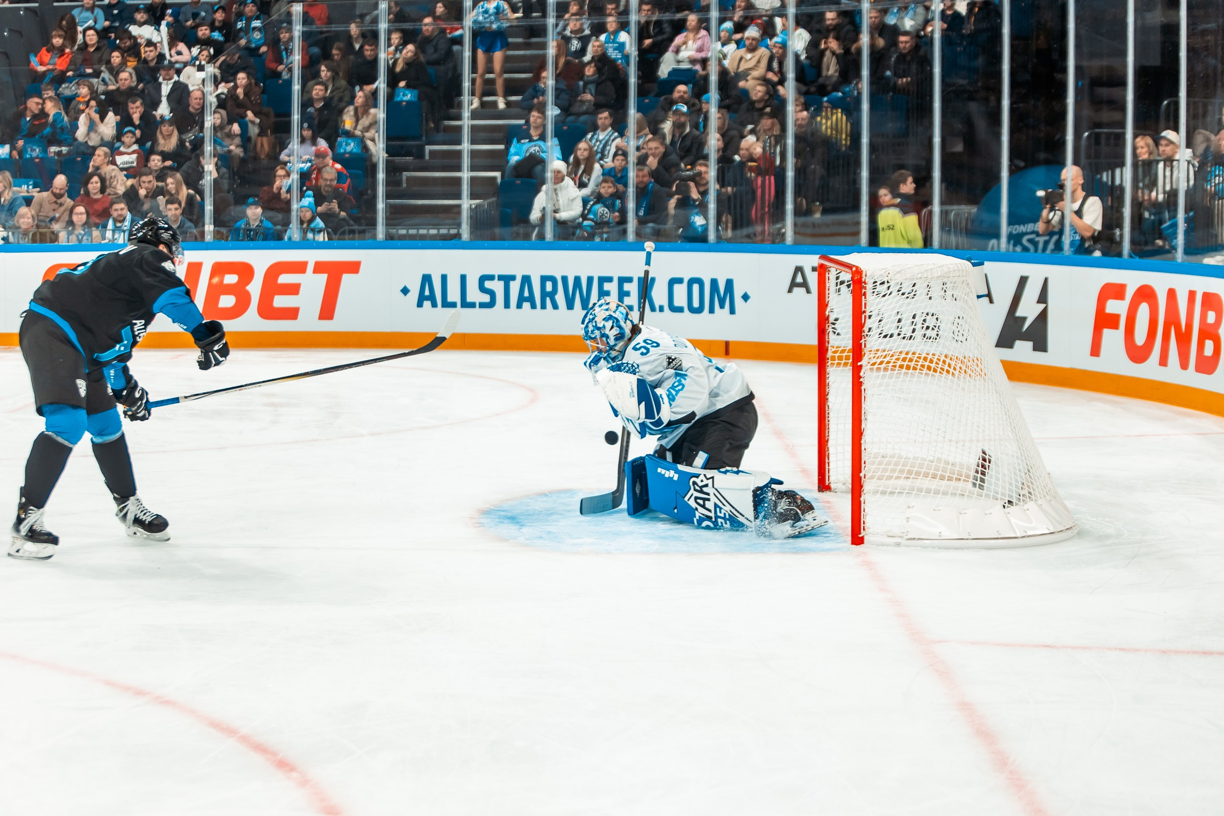 KHL All-Star 2025. Репортажный фотограф в Сочи Дмитрий Ветринский