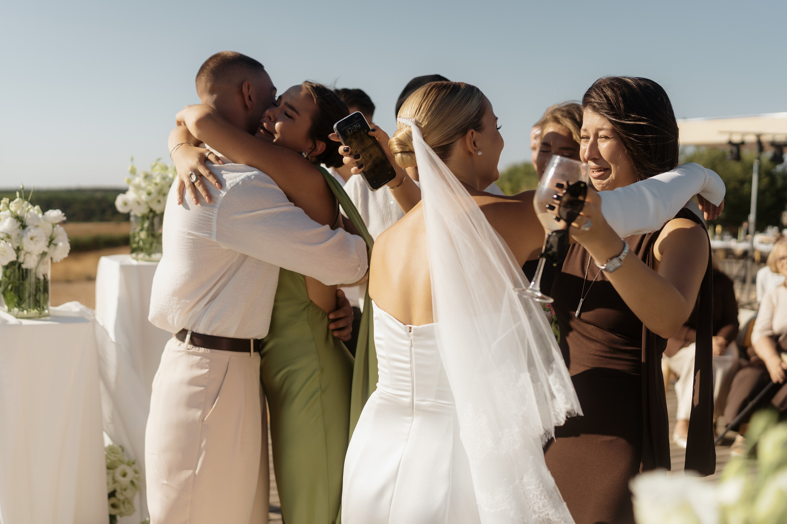 Стреляй пузырями, целуйся всерьез!. Свадебный и портретный фотограф Алена Седининна в Крыму