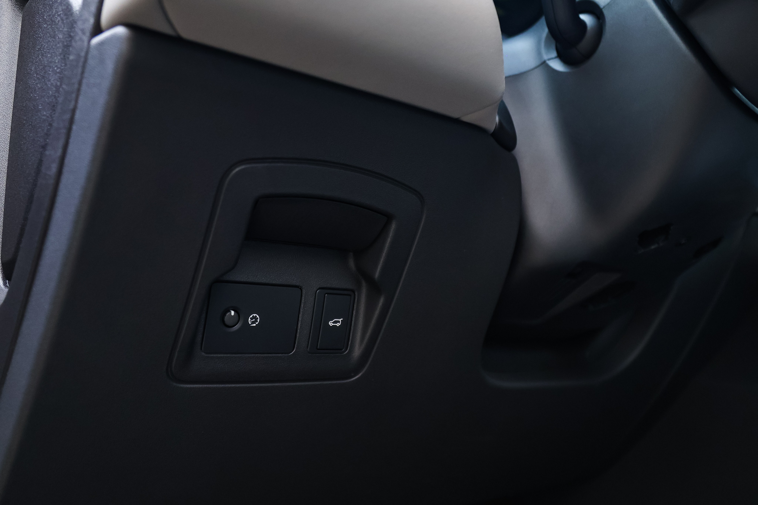 2024 RANGE ROVER VELAR 2.0 AT. Mixturecaptures