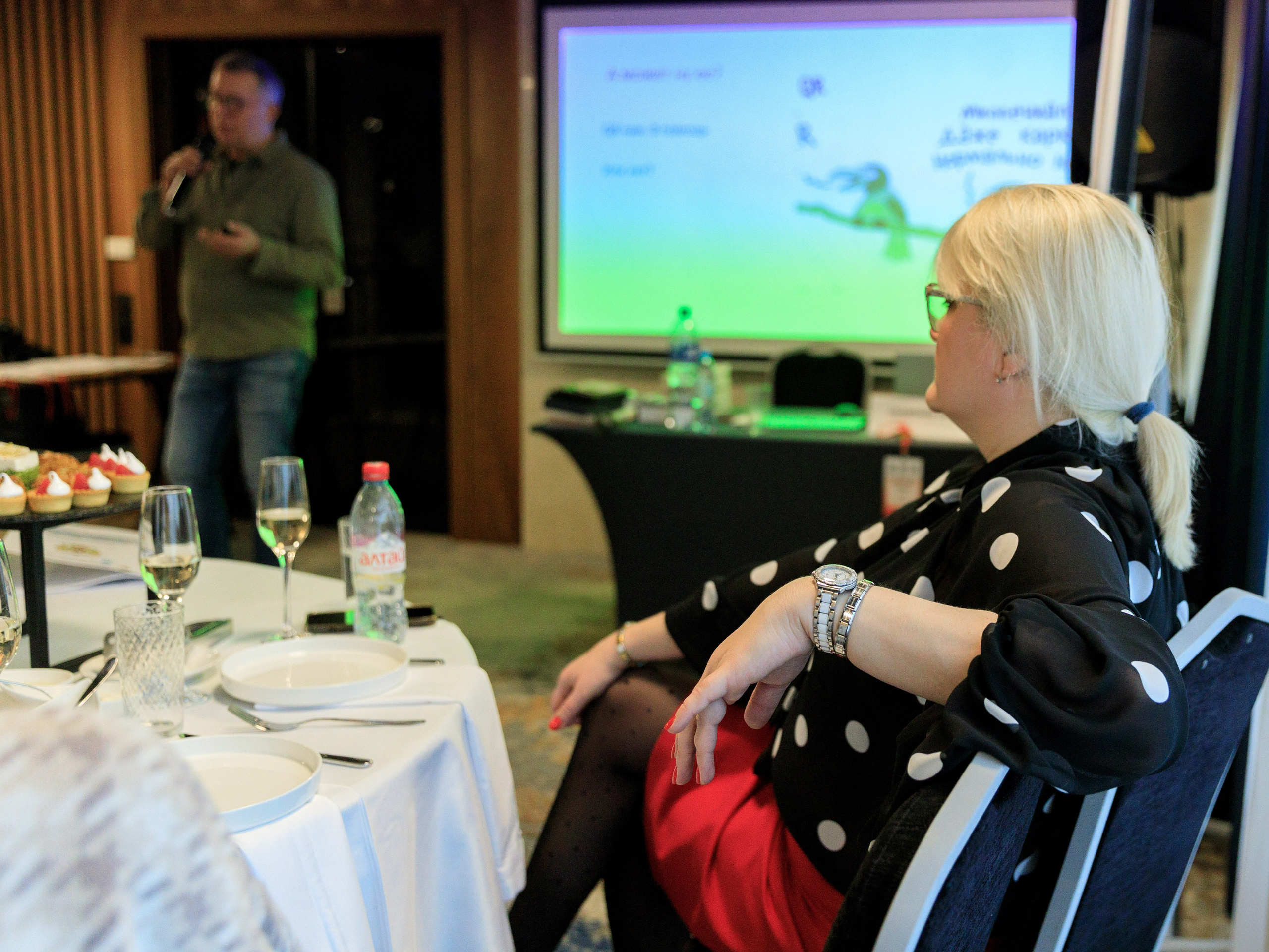 Встреча отельеров. DoubleTree by Hilton. Репортажный фотограф в Новосибирске Алена Помазунова