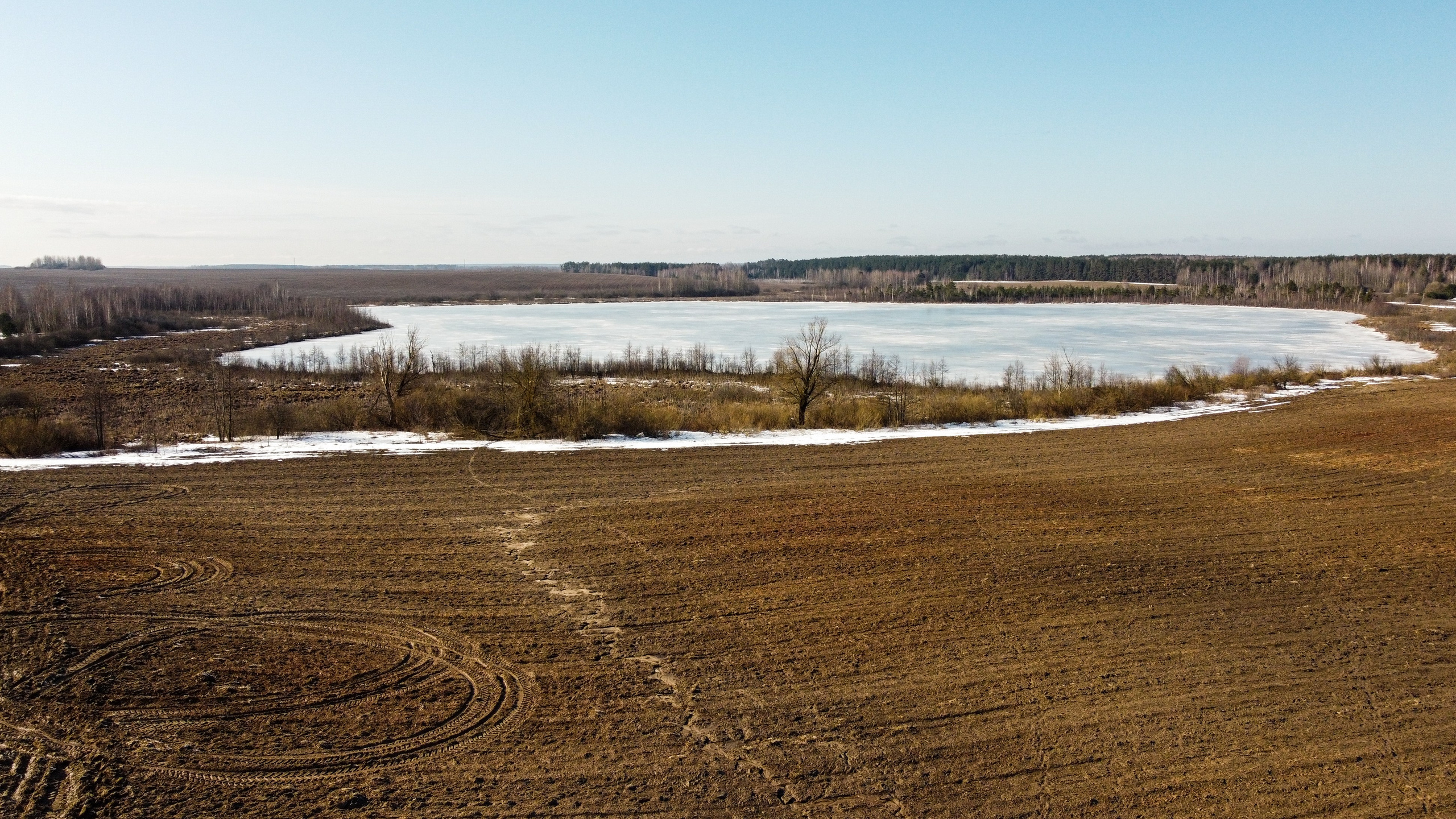 Чечерск с дрона. Роман Свободный — интерьерная и архитектурная съёмка, Москва и МО