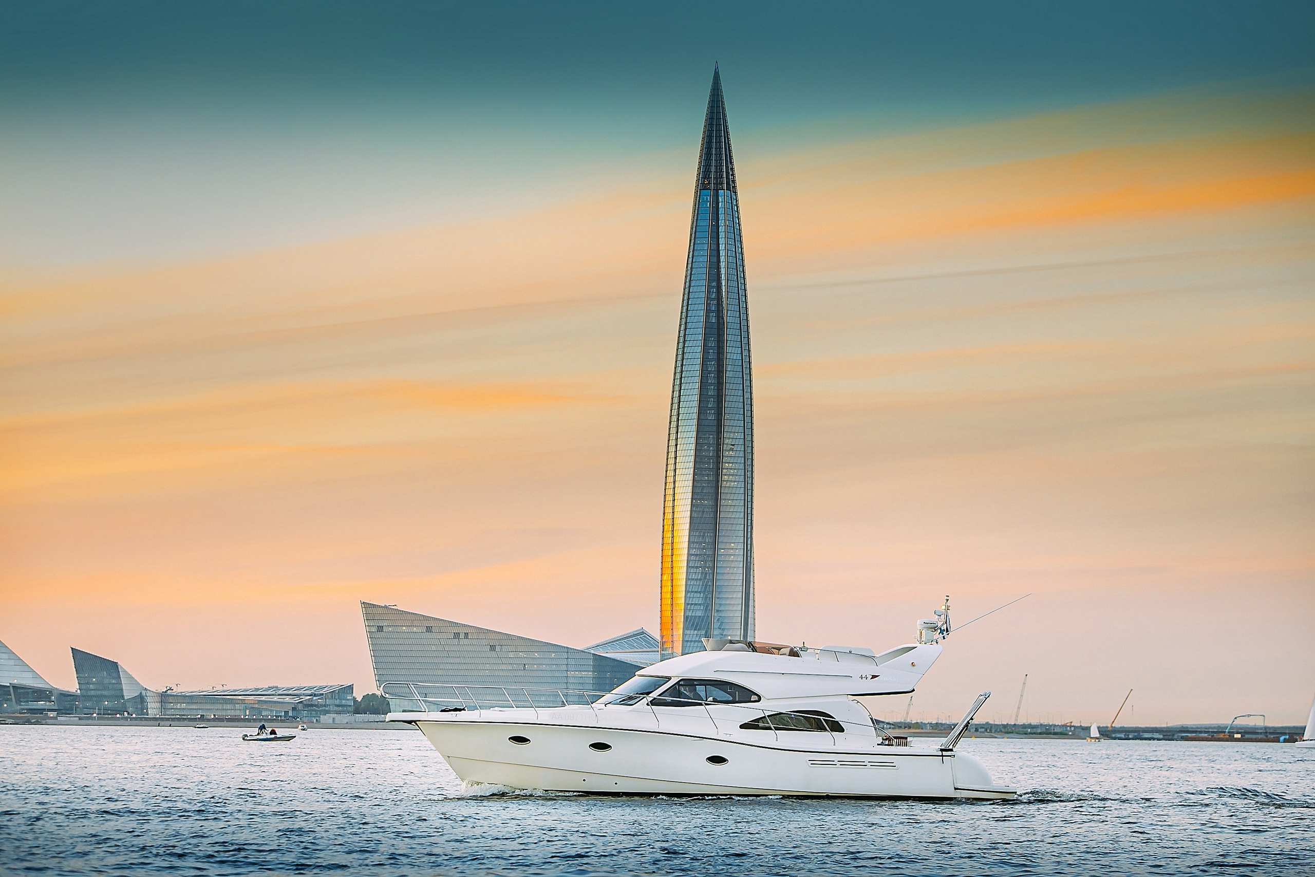 Яхта Rodman 44 Holiday. SPB Rent Boats|аренда катеров и теплоходов