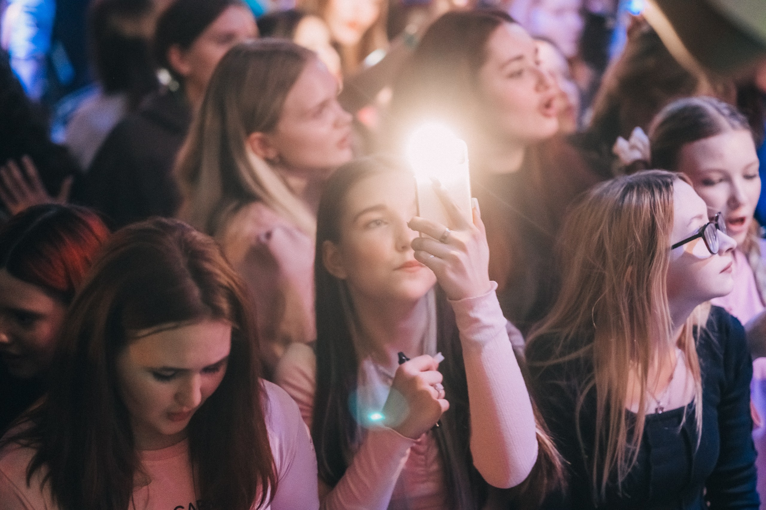 8 MARCH WOMENS DAY PARTY. Фотограф в Кемерово Владислав Шульц