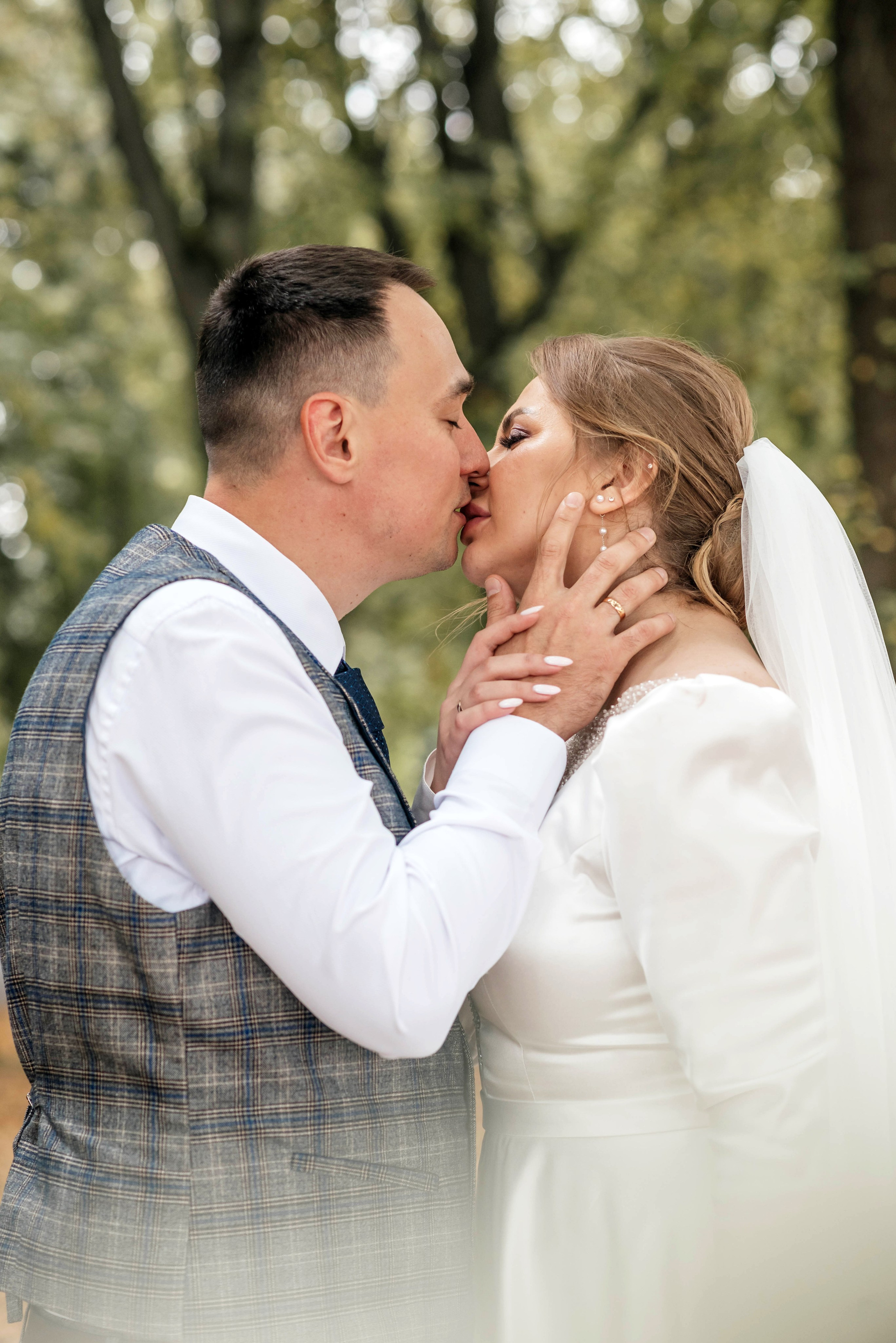 Кутузовский загс. Юлия и Максим. Свадебный фотограф в Сергиевом Посаде недорого Ольга Гузанова