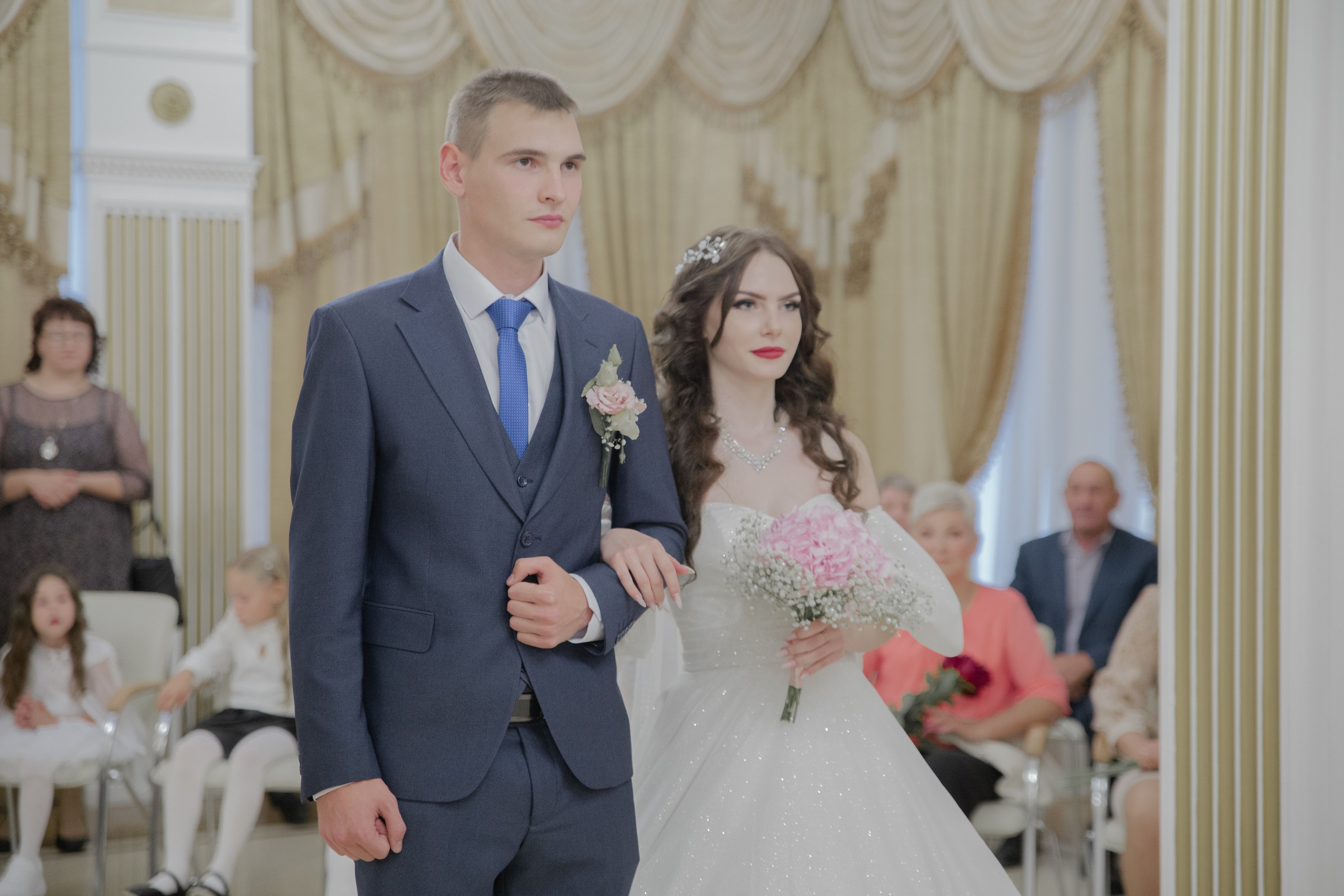 Свадебная фотосессия. Фотограф и видеограф в Кургане Леонид Корнильев