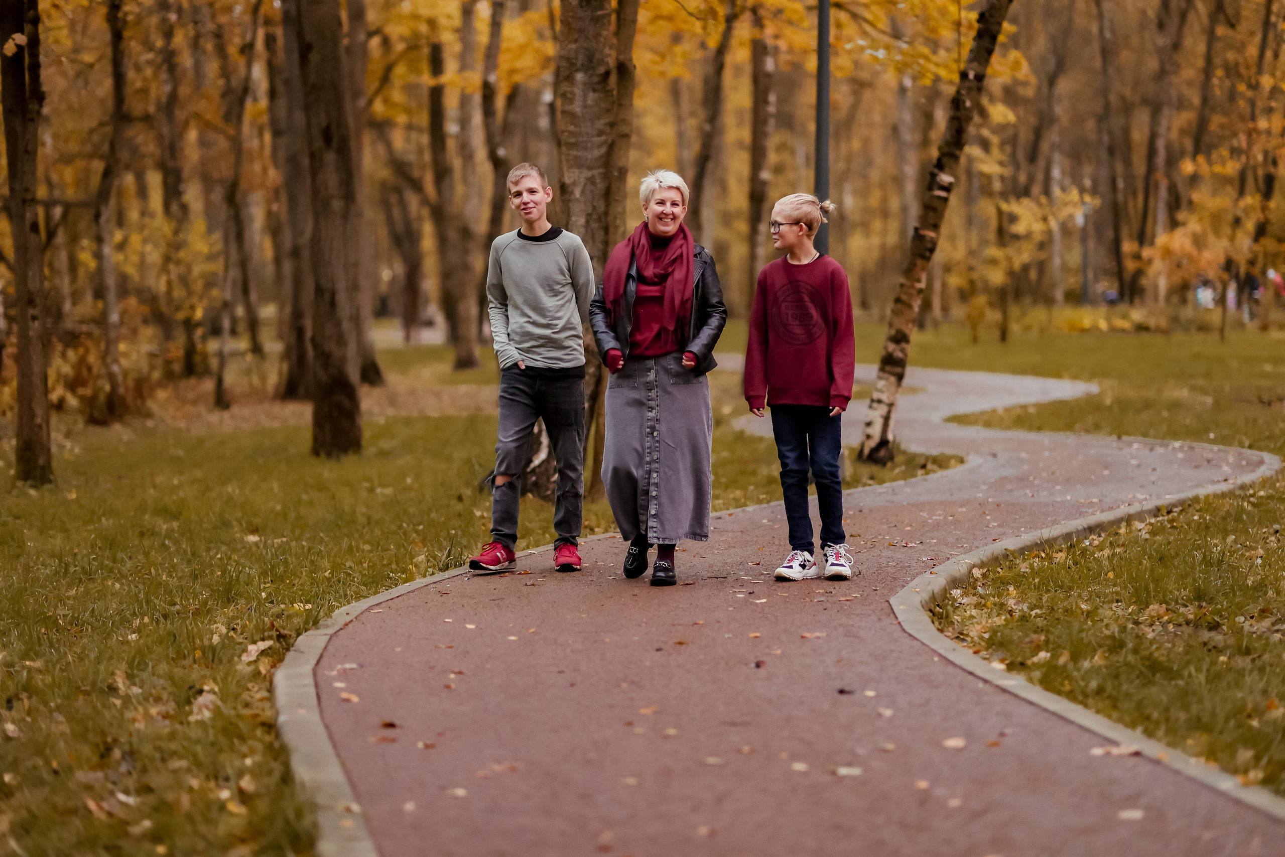 Классная фотосессия для мамы с сыновьями. Фото и видео Москва, Московский. Свадебный фотограф, видеограф, фотосессии, видеосъемка