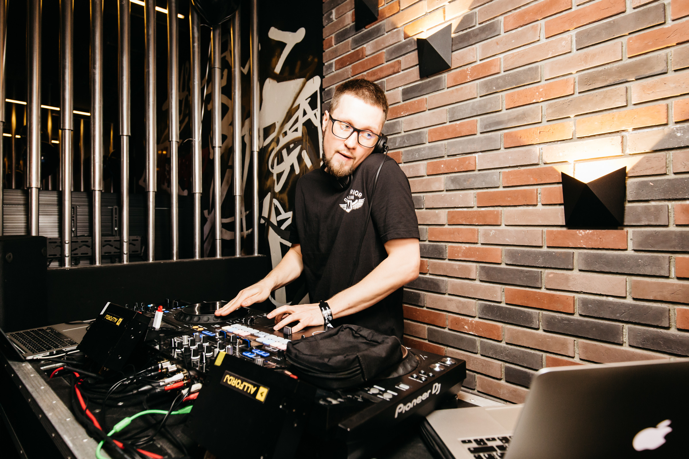 BLACK STAR GAMING | Официальный репортаж с открытия. Свадебный и репортажный фотограф Виталий Кислицын