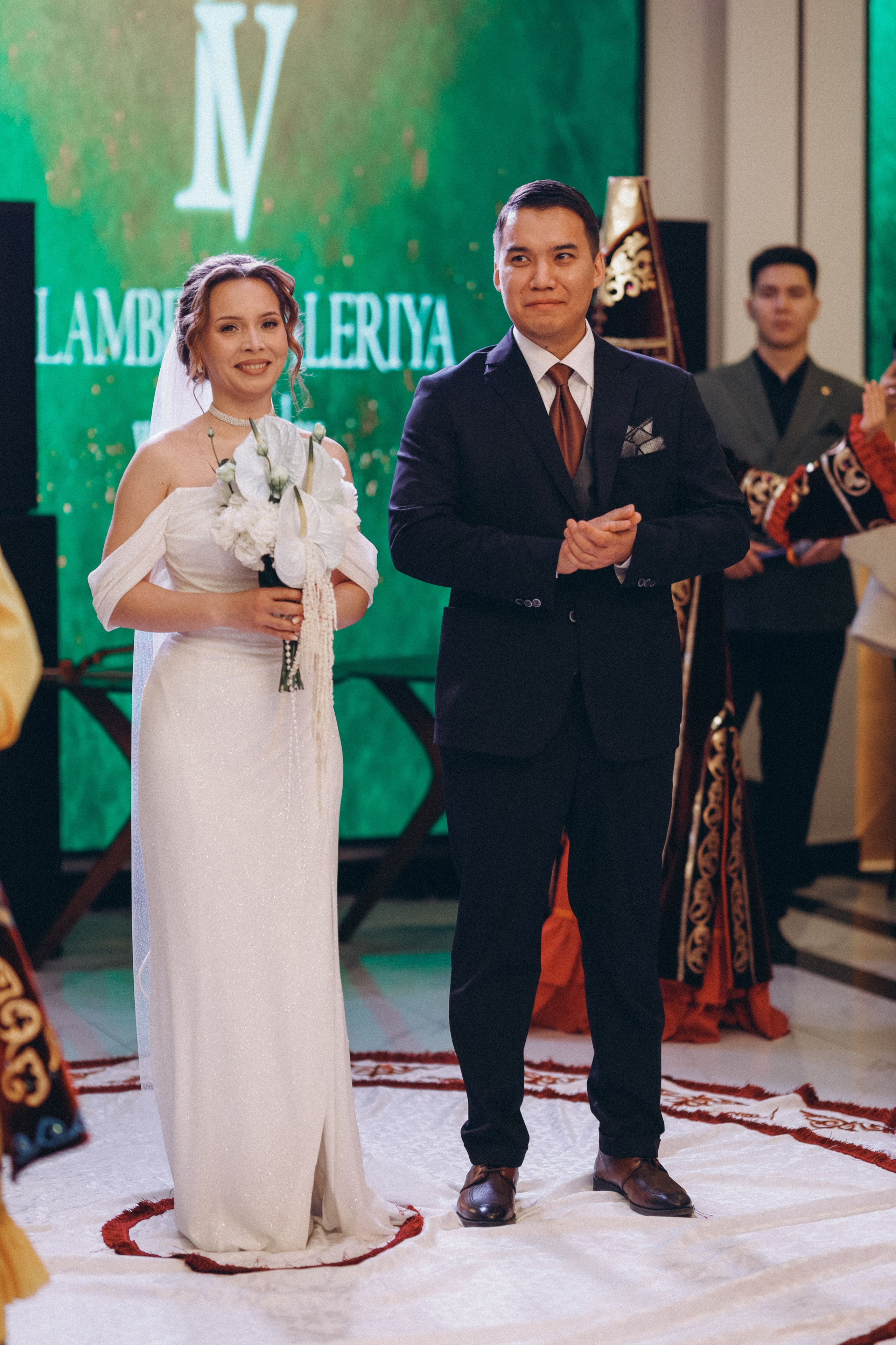 Свадебная. Фотограф в Жезказгане. Графический дизайнер