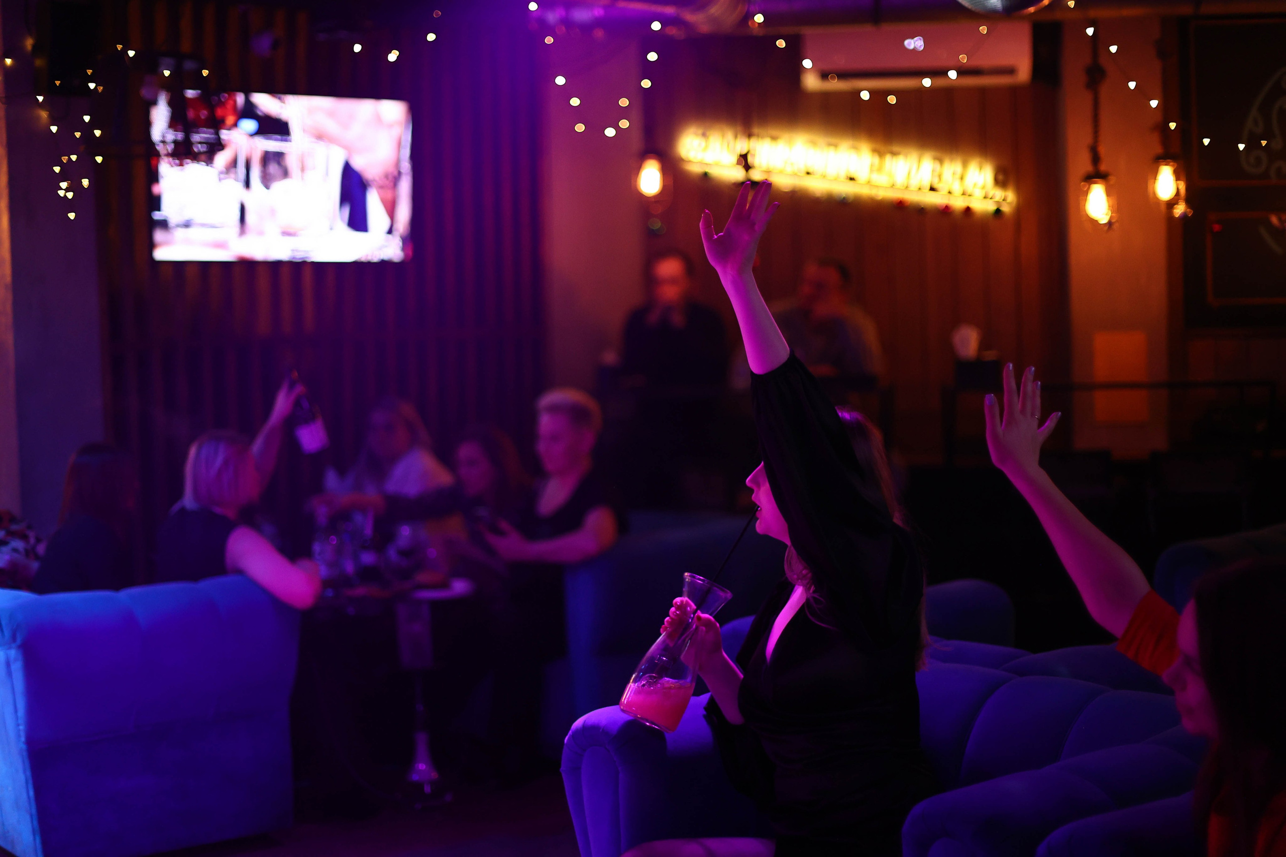 22/12/23 Новогоднее караоке в Мята Спортивная. Мята Спортивная — Кальянная, караоке, бар в Минске