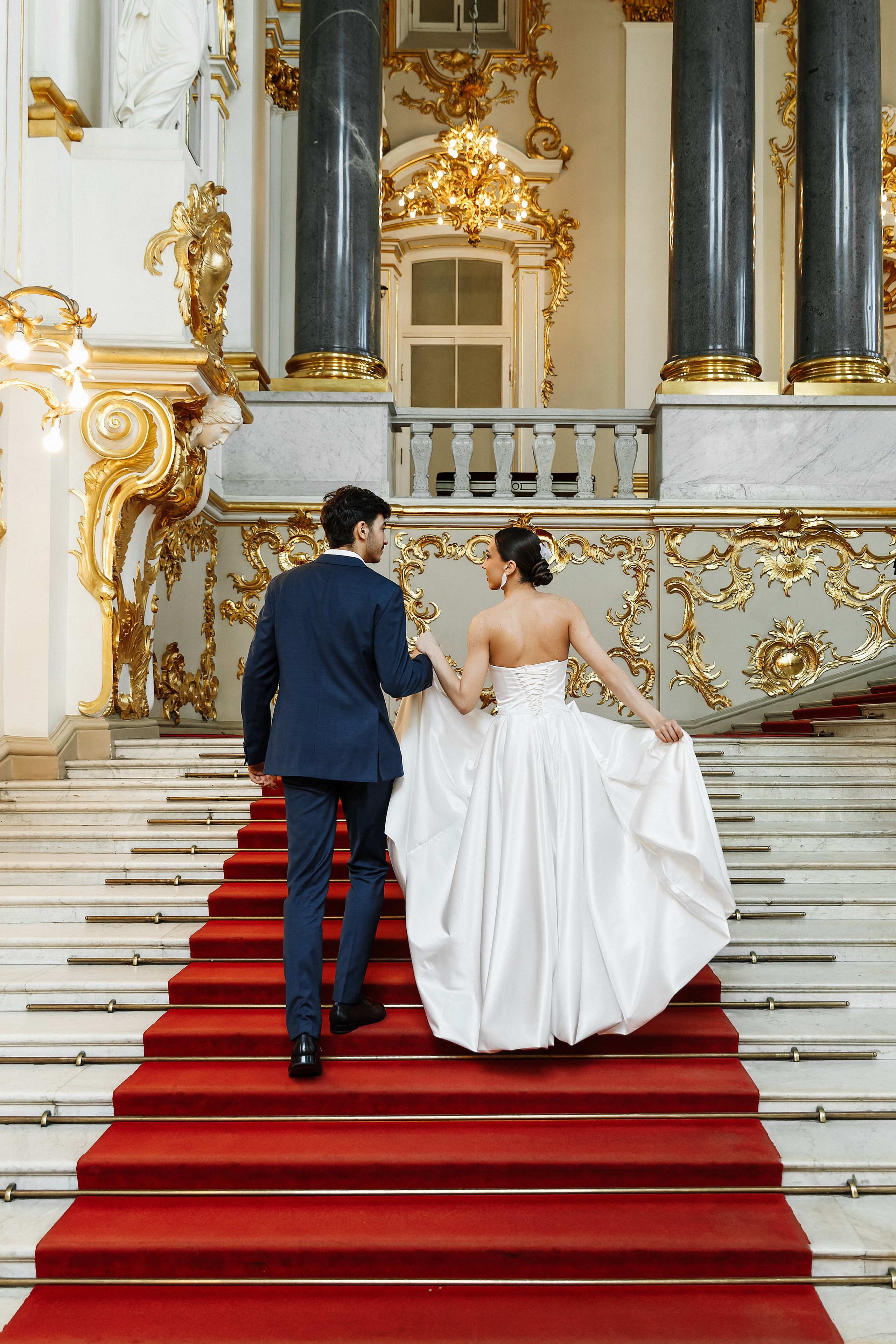 Свадьба в Эрмитаже. Свадебный и портретный фотограф в Санкт-Петербурге Анна Демьянова
