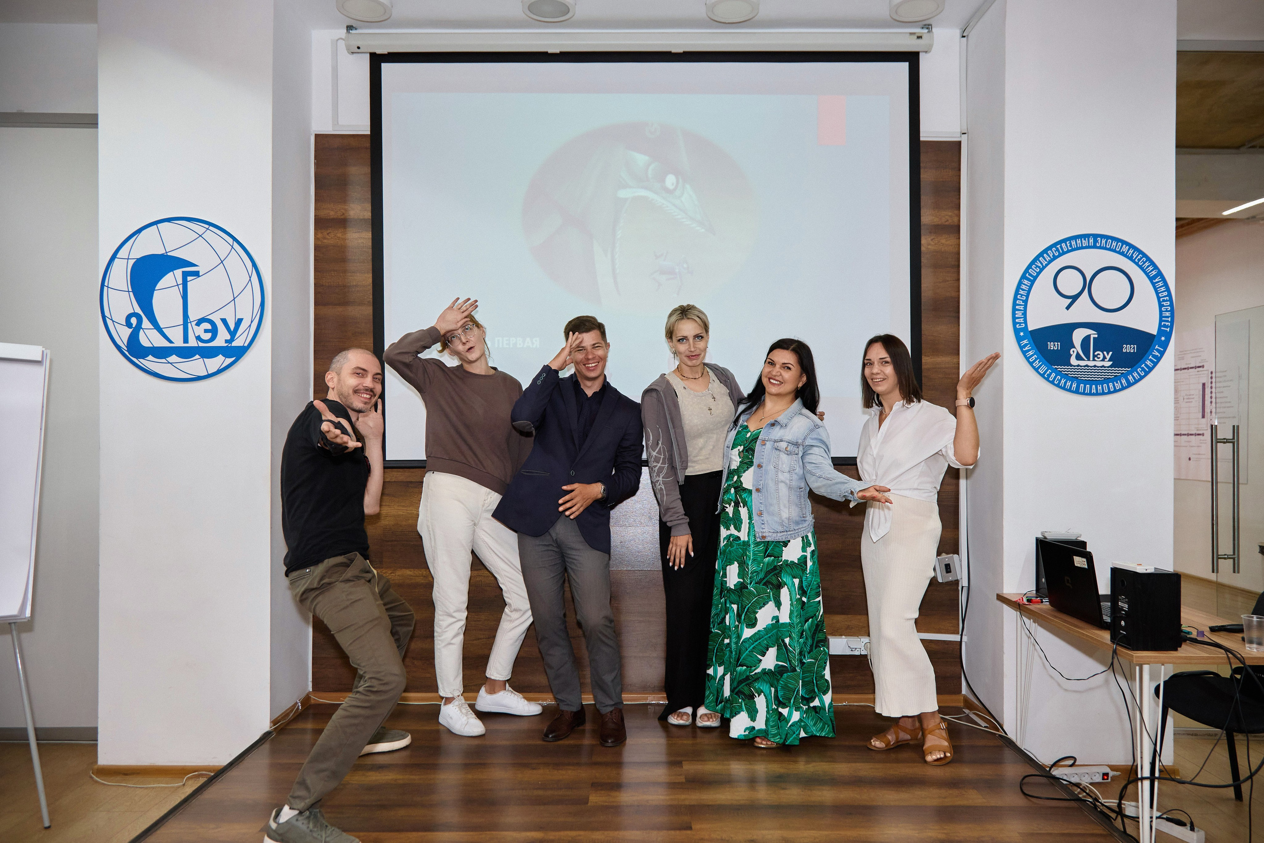 гости дискуссионного клуба Фрейд на Волге. Ведущий встречи: психолог Павел Левченко 