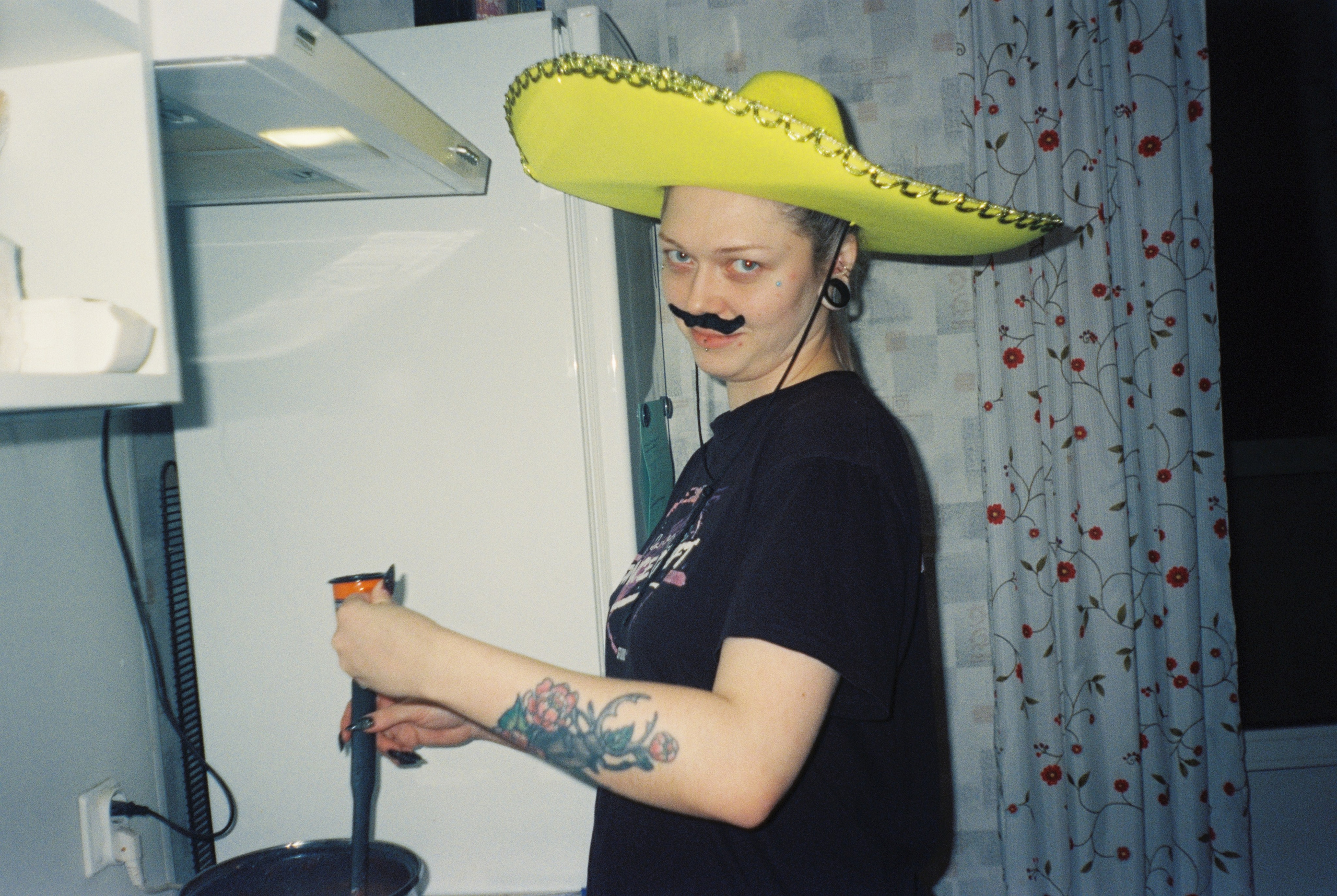 Плёнка. Человек в Шляпе