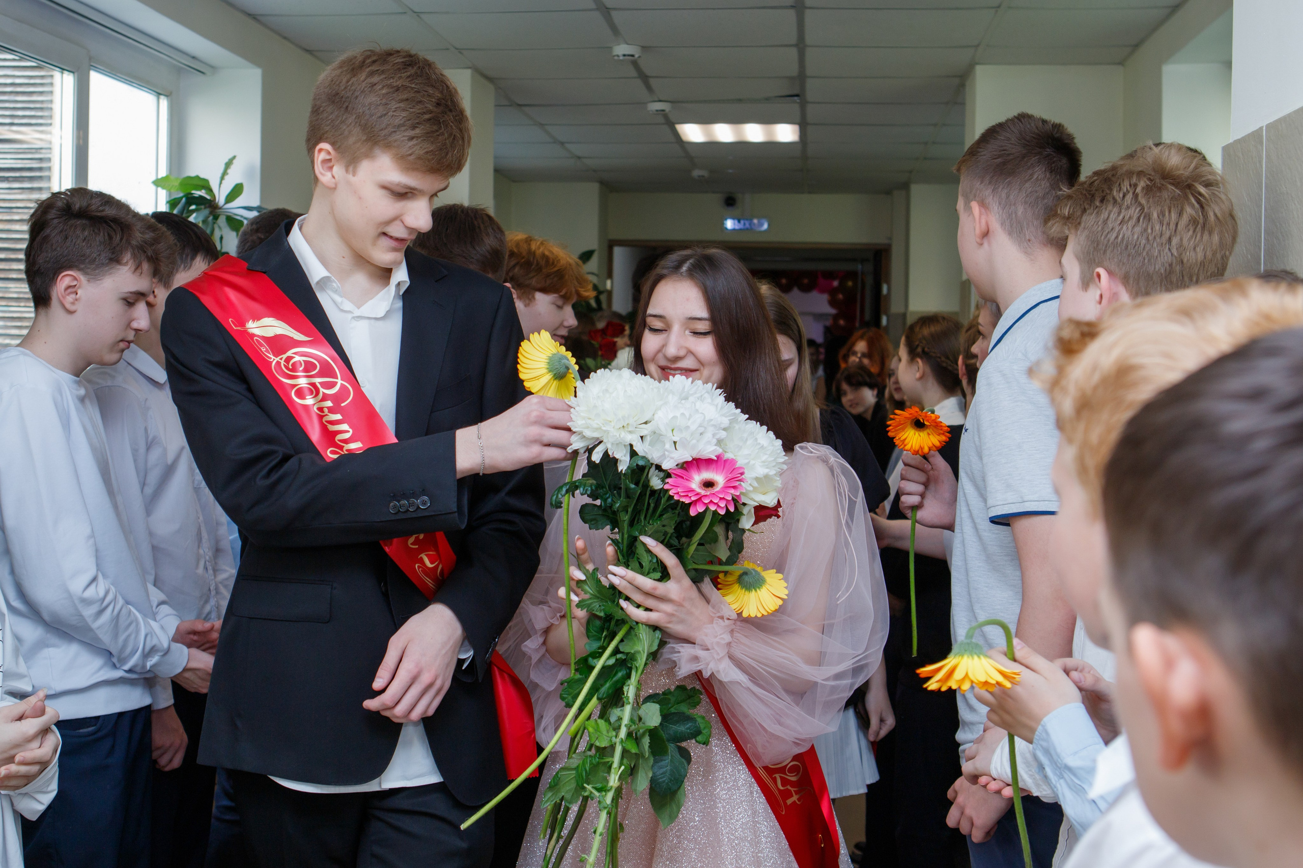 11 класс / Последний звонок / Гимназия № 1558 / г. Москва. Детский и семейный фотограф Мария Киселёва. Москва