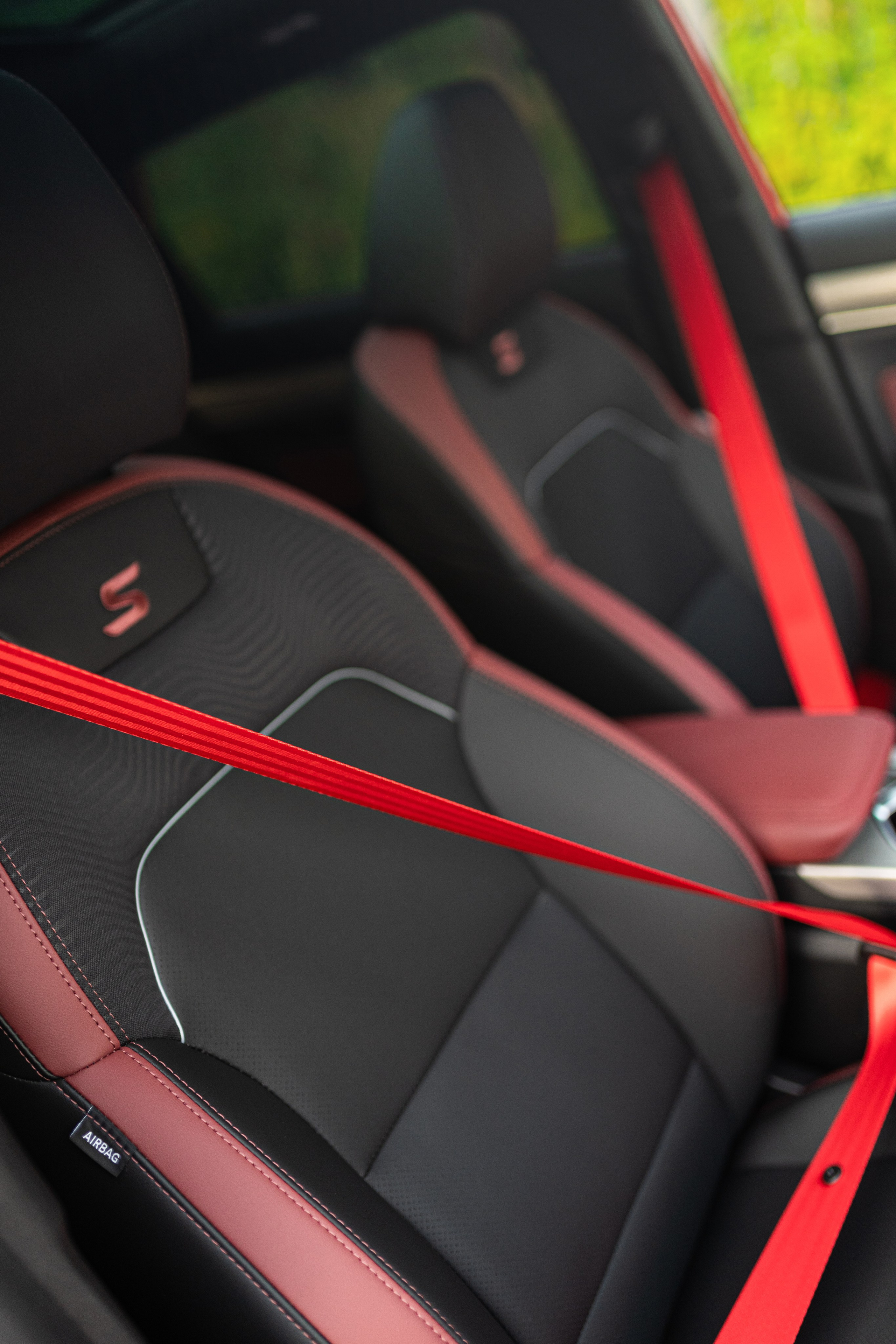 Винилография на Geely Coolray. Студия дизайна и оклейки авто Barmaley Design