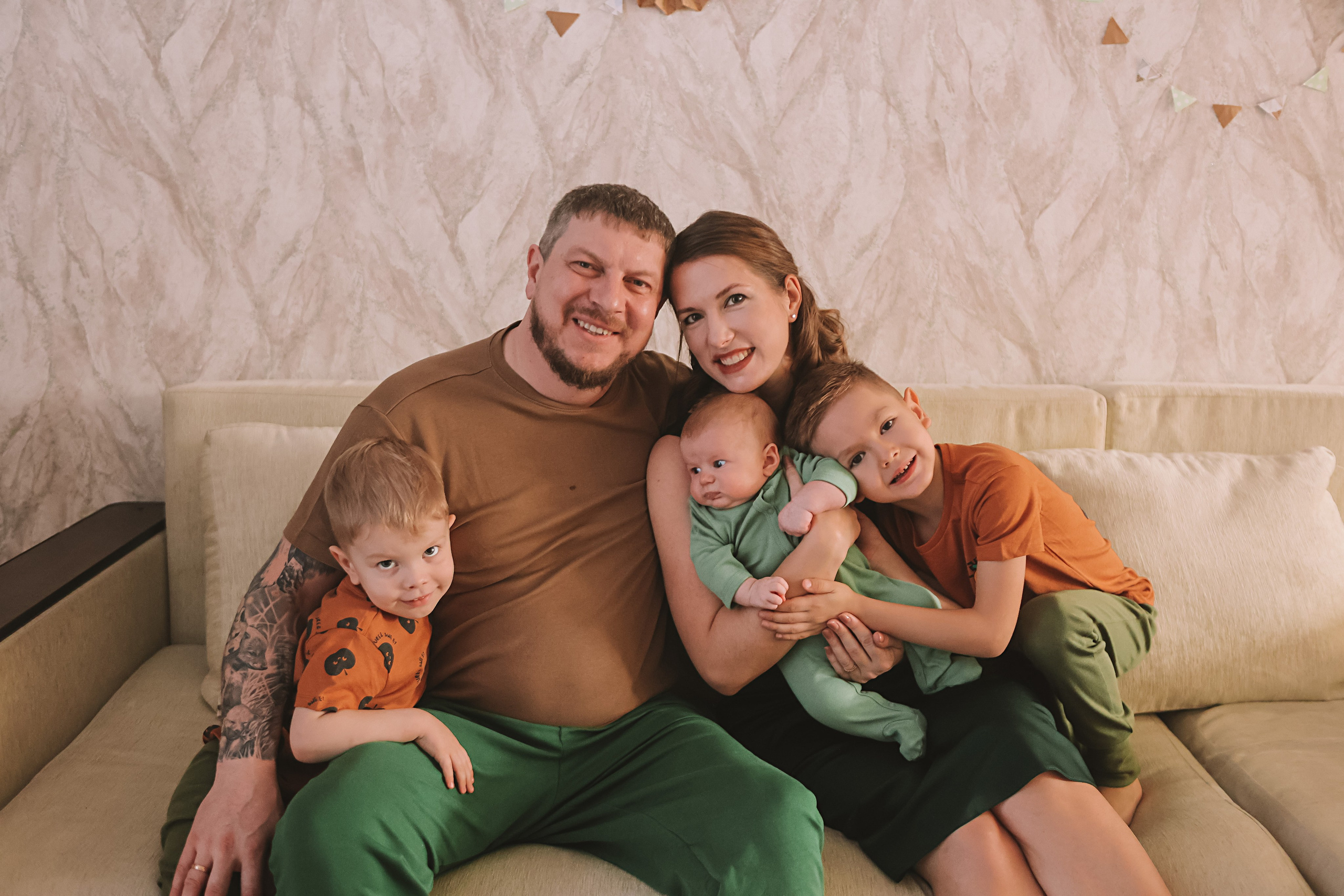 Команда. Семейный фотограф Тюмень, фотограф на роды Салмина Мария