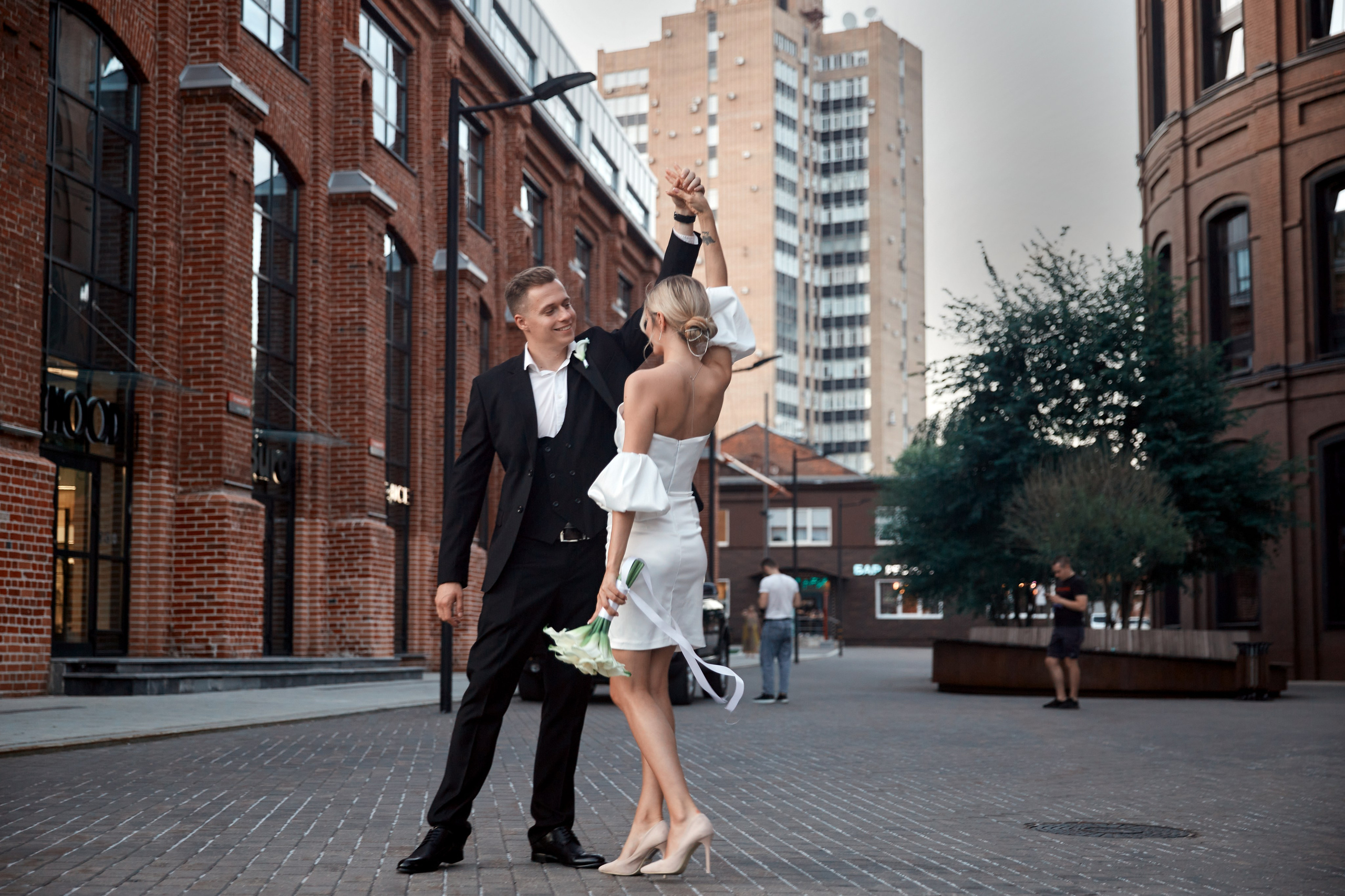 Свадебная фотосессия. Фотограф ваших самых ярких событий в Москве и СПБ. Збронская Юлия