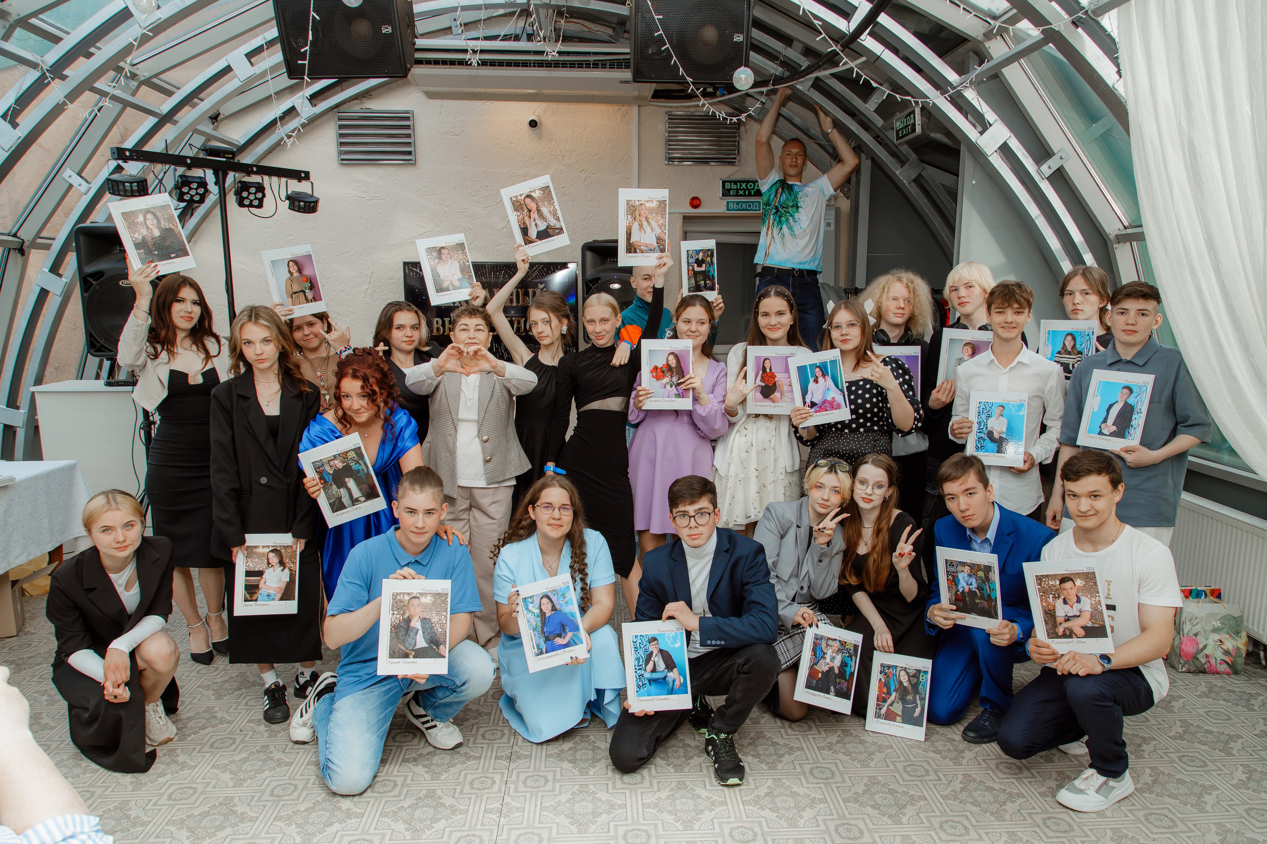 Выпускной школьников. Фотограф Екатеринбург Марина Поздеева