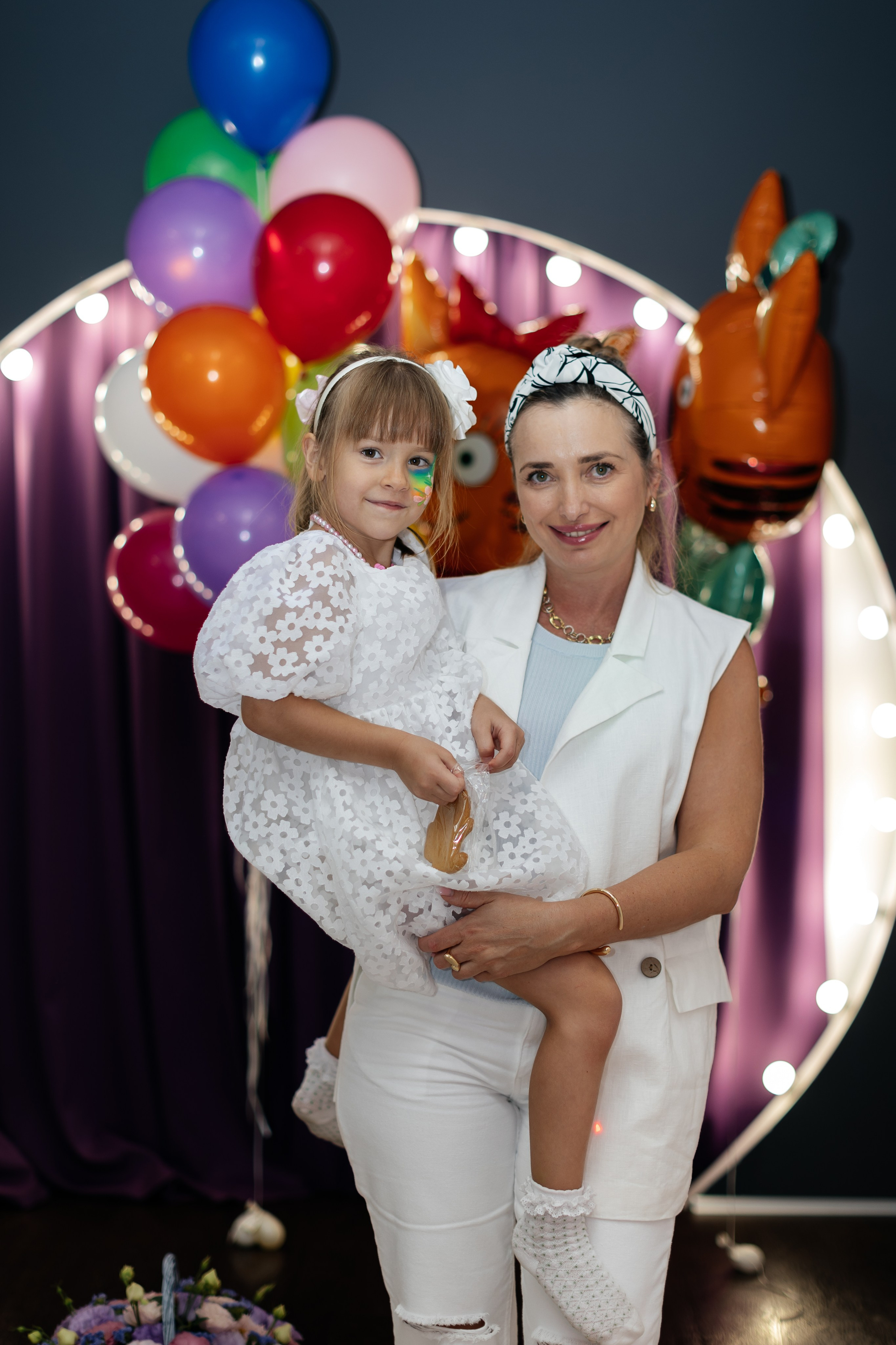 Детские сады и школы. Photograph Svetlana Volkova