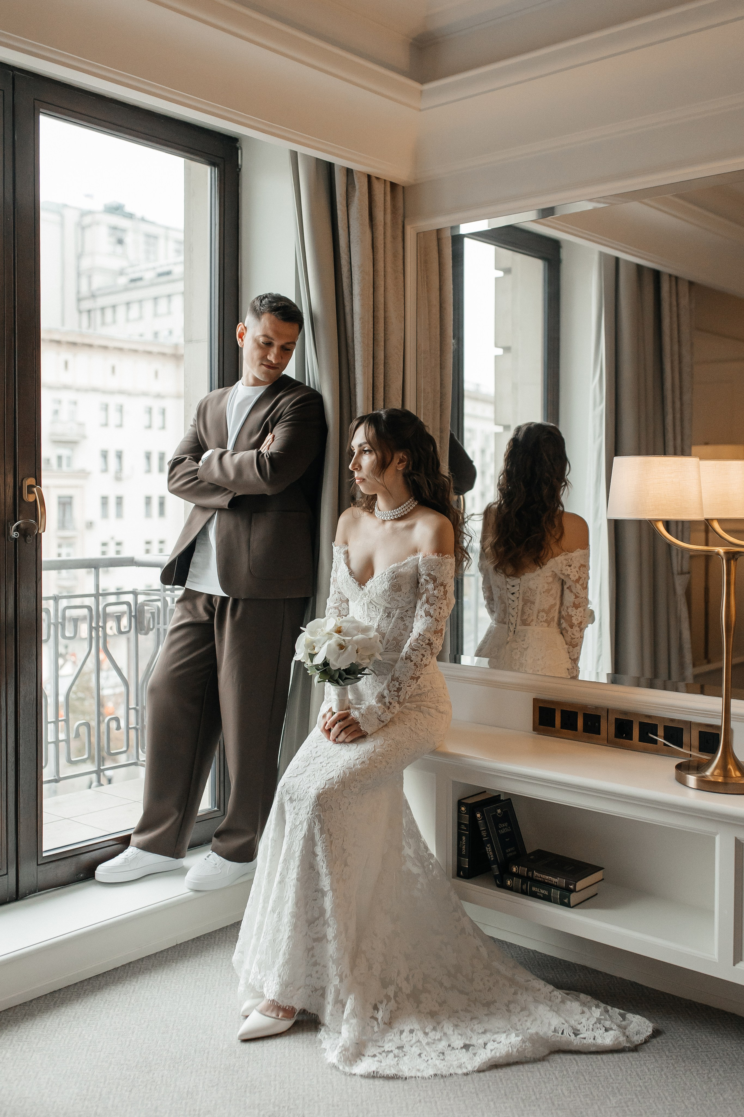 Свадебная фотосессия в отеле Карлтон Москва