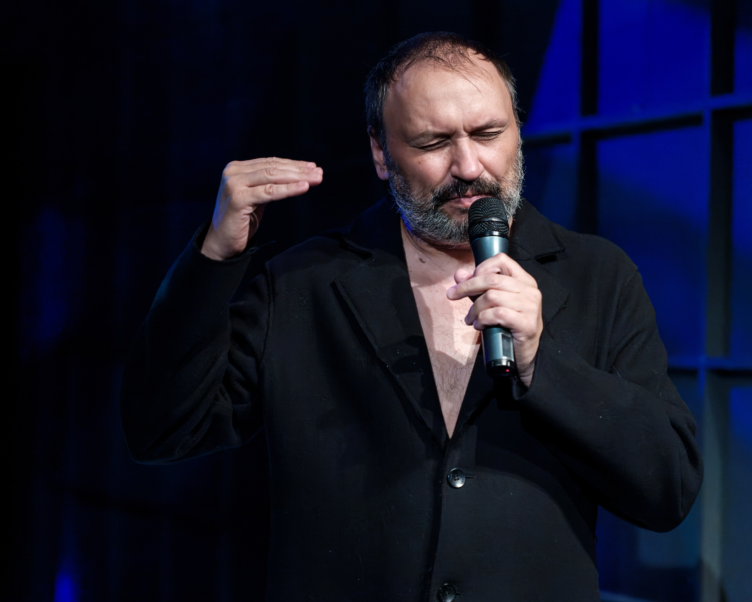 Спектакль «Кроткие» в театре «Человек». Профессиональный фотограф в Москве и МО Денис Кулешов