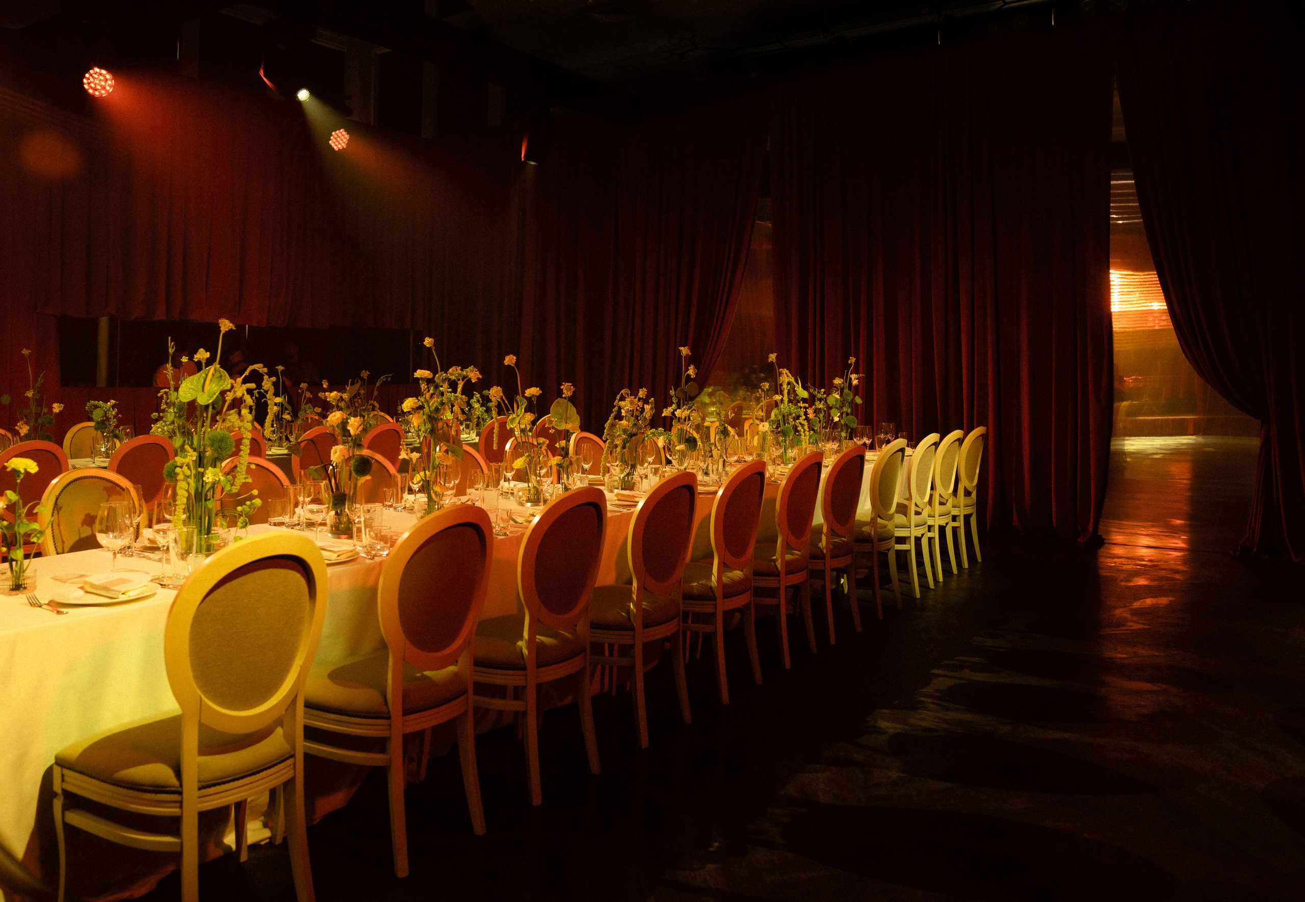 Александр и Иннеса. Ксения Почтарь. Декоратор и флорист, город Владивосток