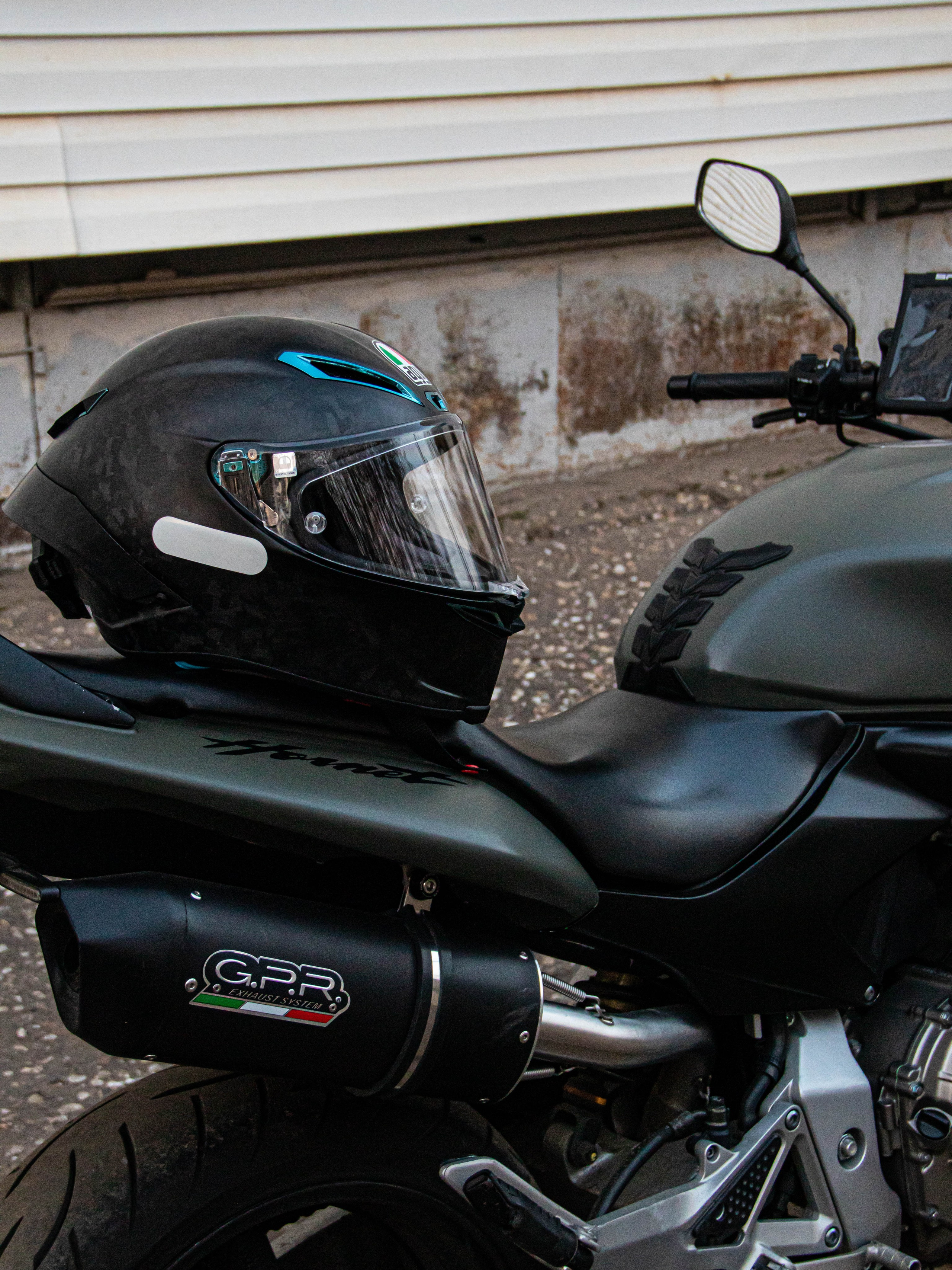 Мотоциклетный шлем. «Матрица»