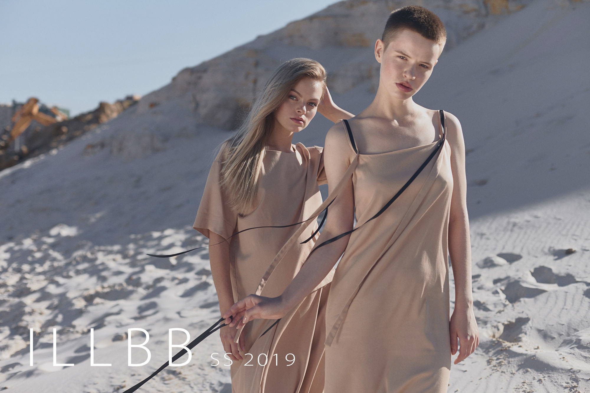 Съемка лукбука для бренда одежды. Фотограф Продюсер в горах КБР / Москва  Нальчик Горы