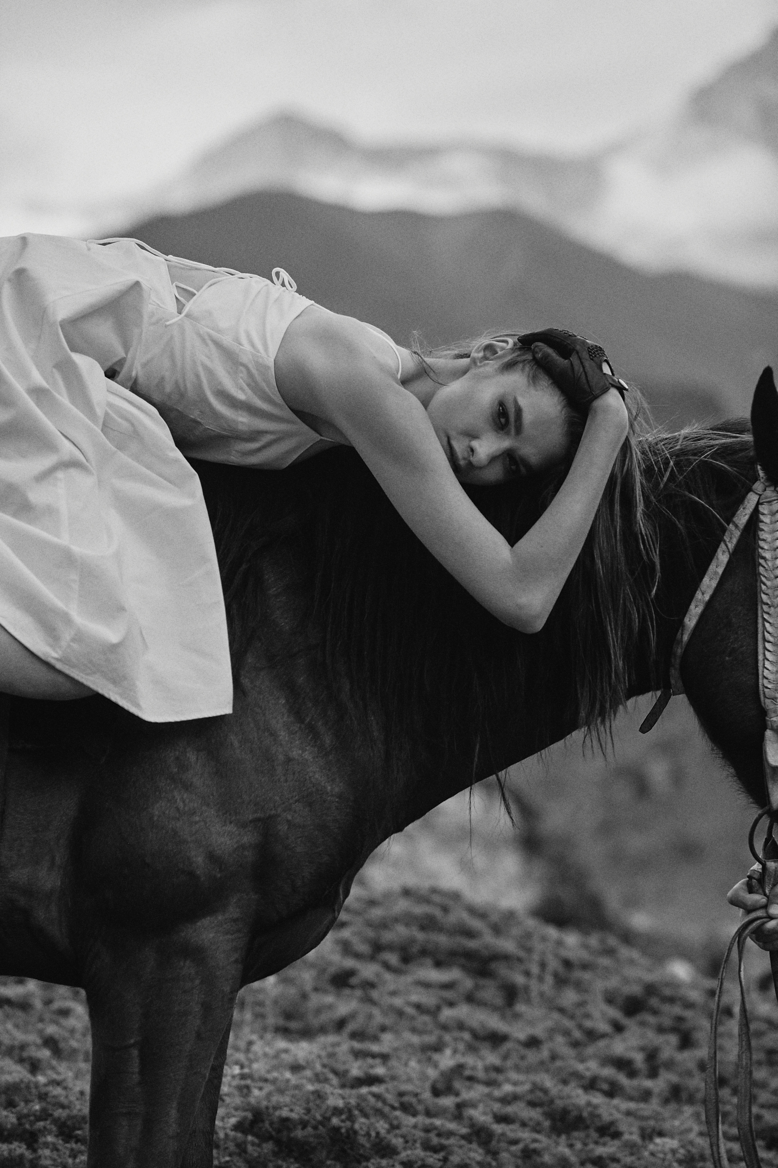 Фотосессия с лошадью в горах  Кабардино-Балкарии. Фотограф Продюсер в горах КБР / Москва  Нальчик Горы