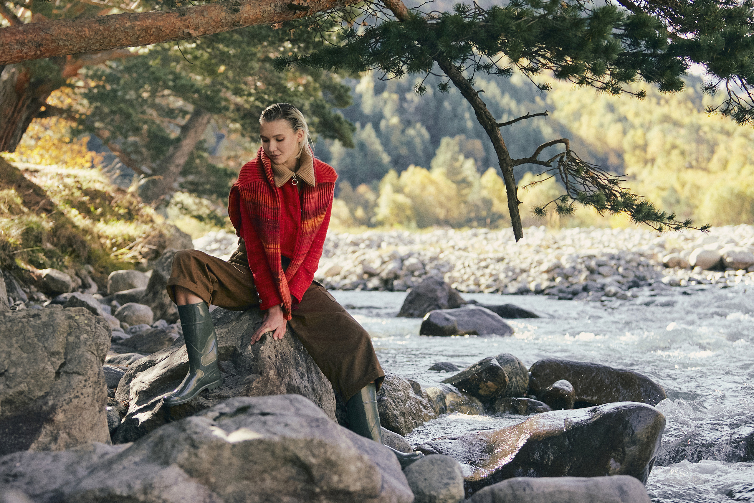 Выездная съемка для брендов в горах. Фотограф Продюсер в горах КБР / Москва  Нальчик Горы