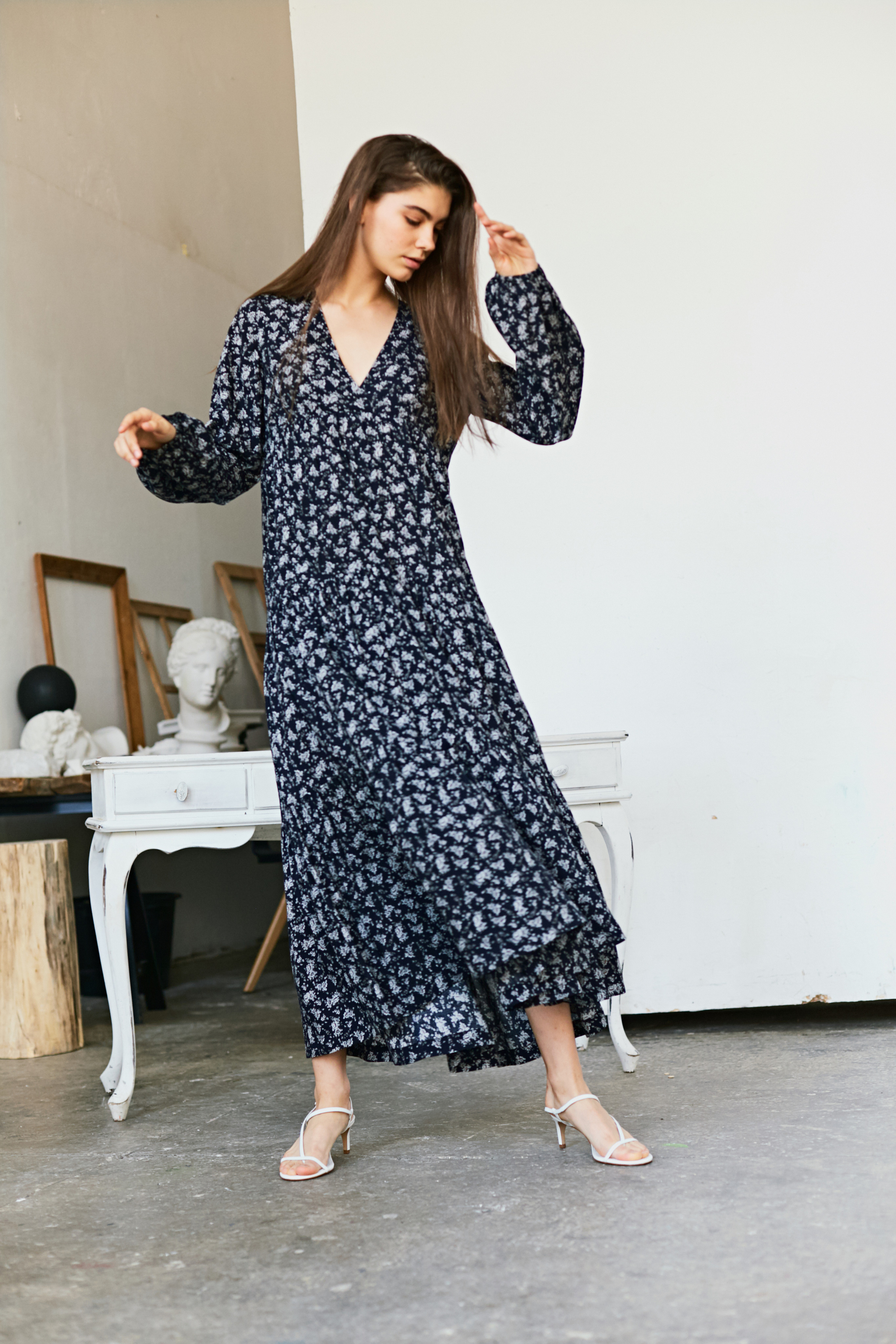 Съемка лукбука для бренда одежды. Фотограф Продюсер в горах КБР / Москва  Нальчик Горы