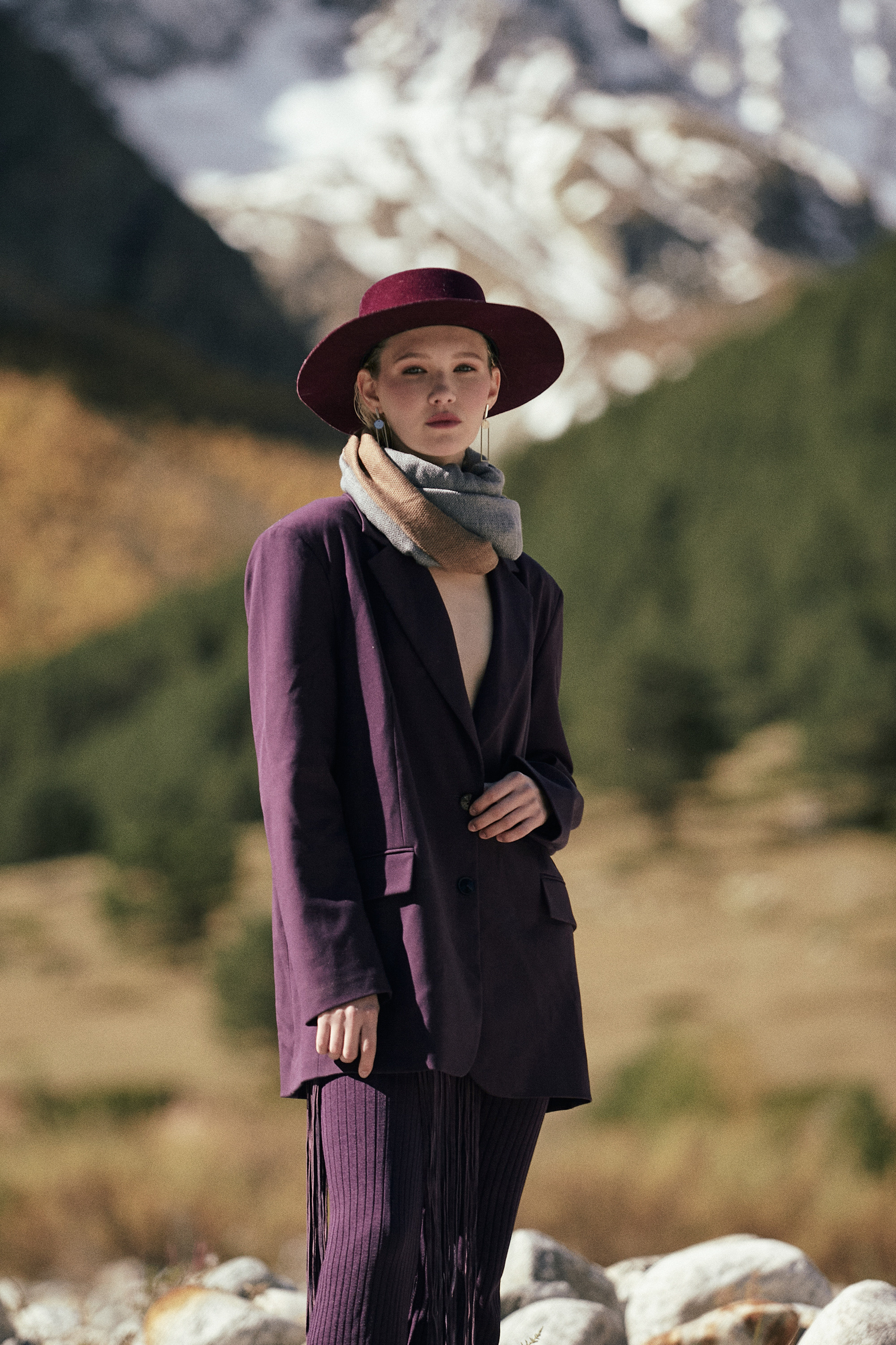 Выездная съемка для брендов в горах. Фотограф Продюсер в горах КБР / Москва  Нальчик Горы