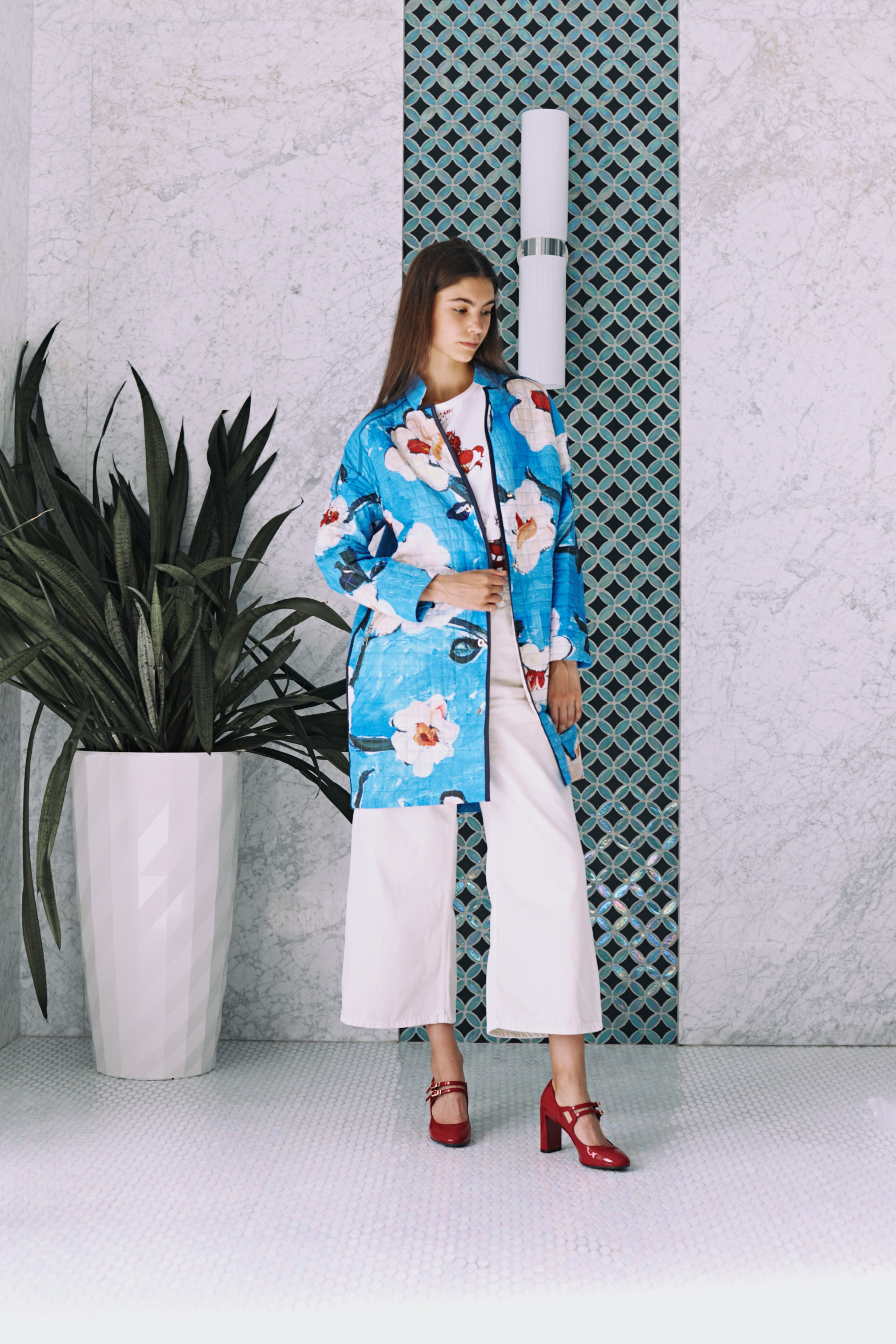 Съемка лукбука для бренда одежды. Фотограф Продюсер в горах КБР / Москва  Нальчик Горы