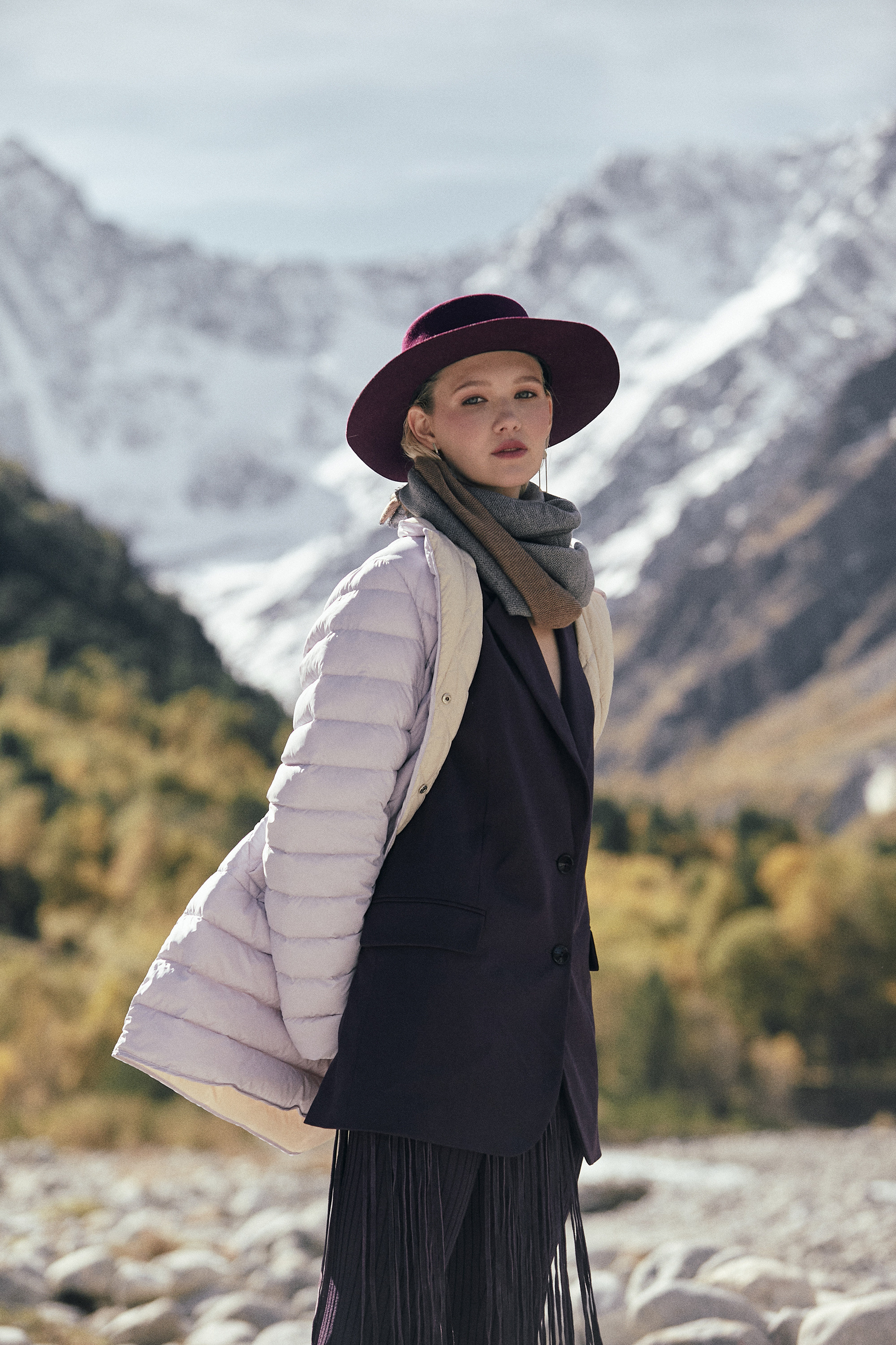 Выездная съемка для брендов в горах. Фотограф Продюсер в горах КБР / Москва  Нальчик Горы