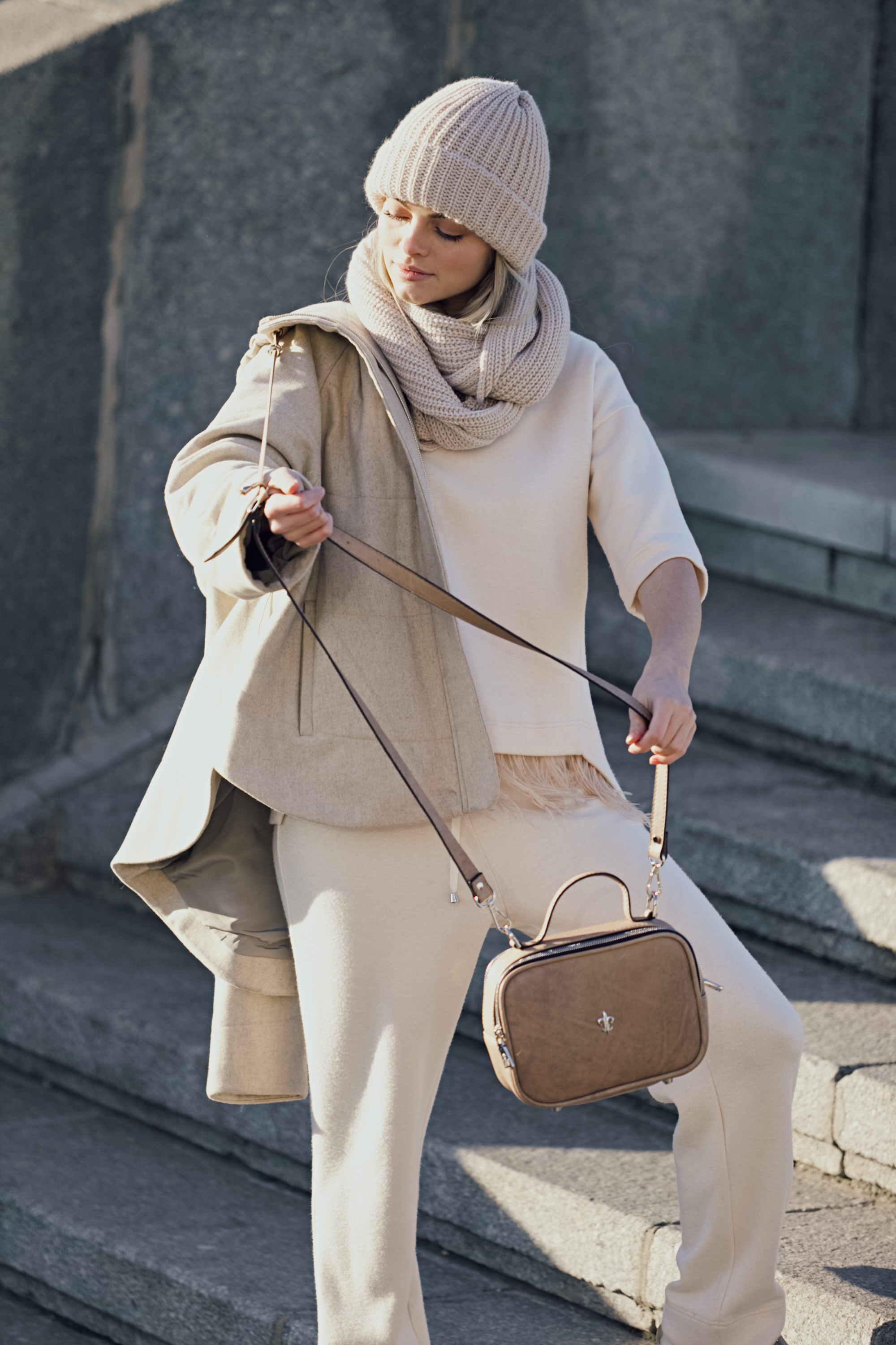 Съемка лукбука для бренда одежды. Фотограф Продюсер в горах КБР / Москва  Нальчик Горы